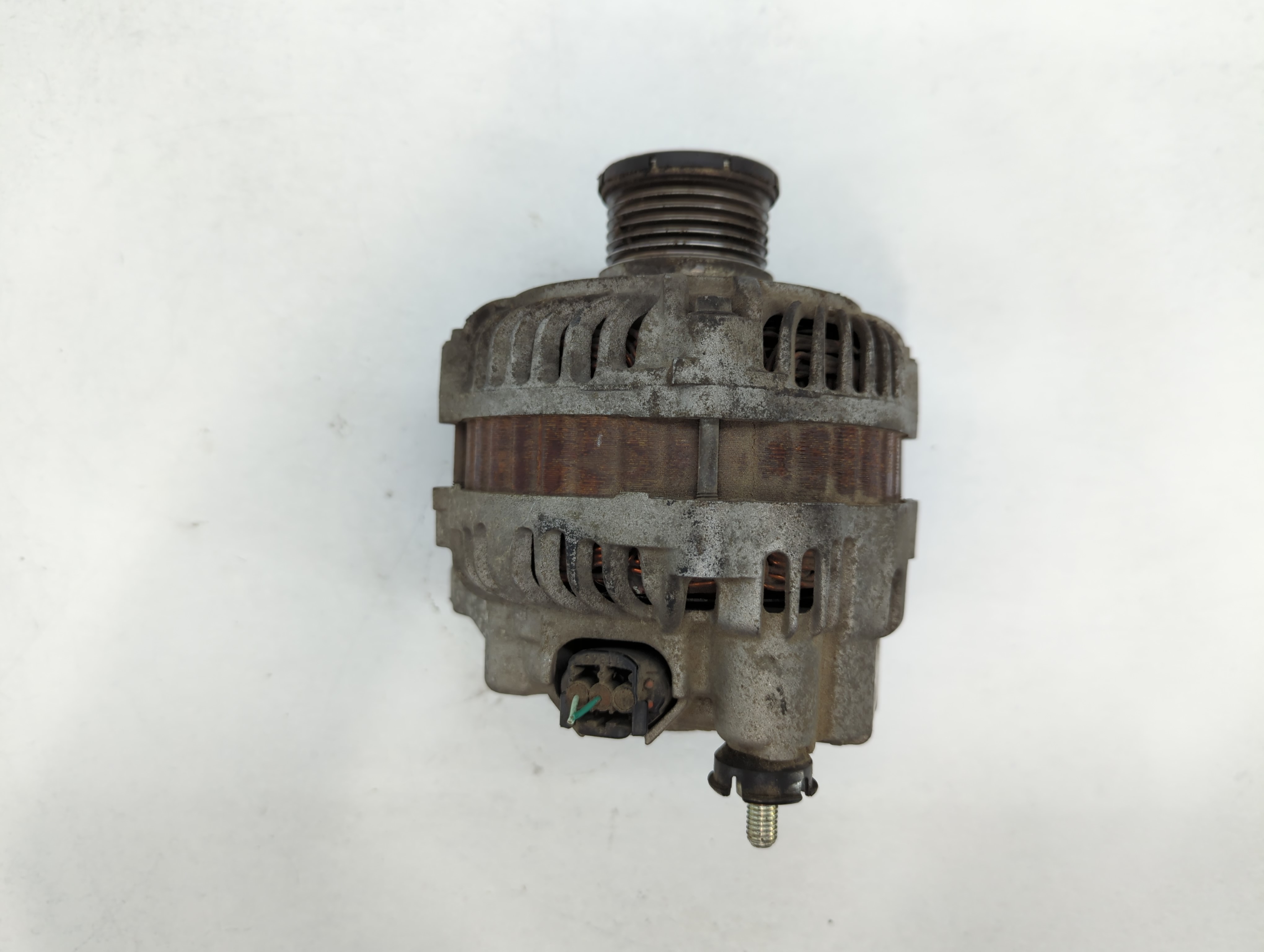 Picture of 2010-2012 Nissan Versa Alternator Generator Charging Assembly Engine Oem 781062