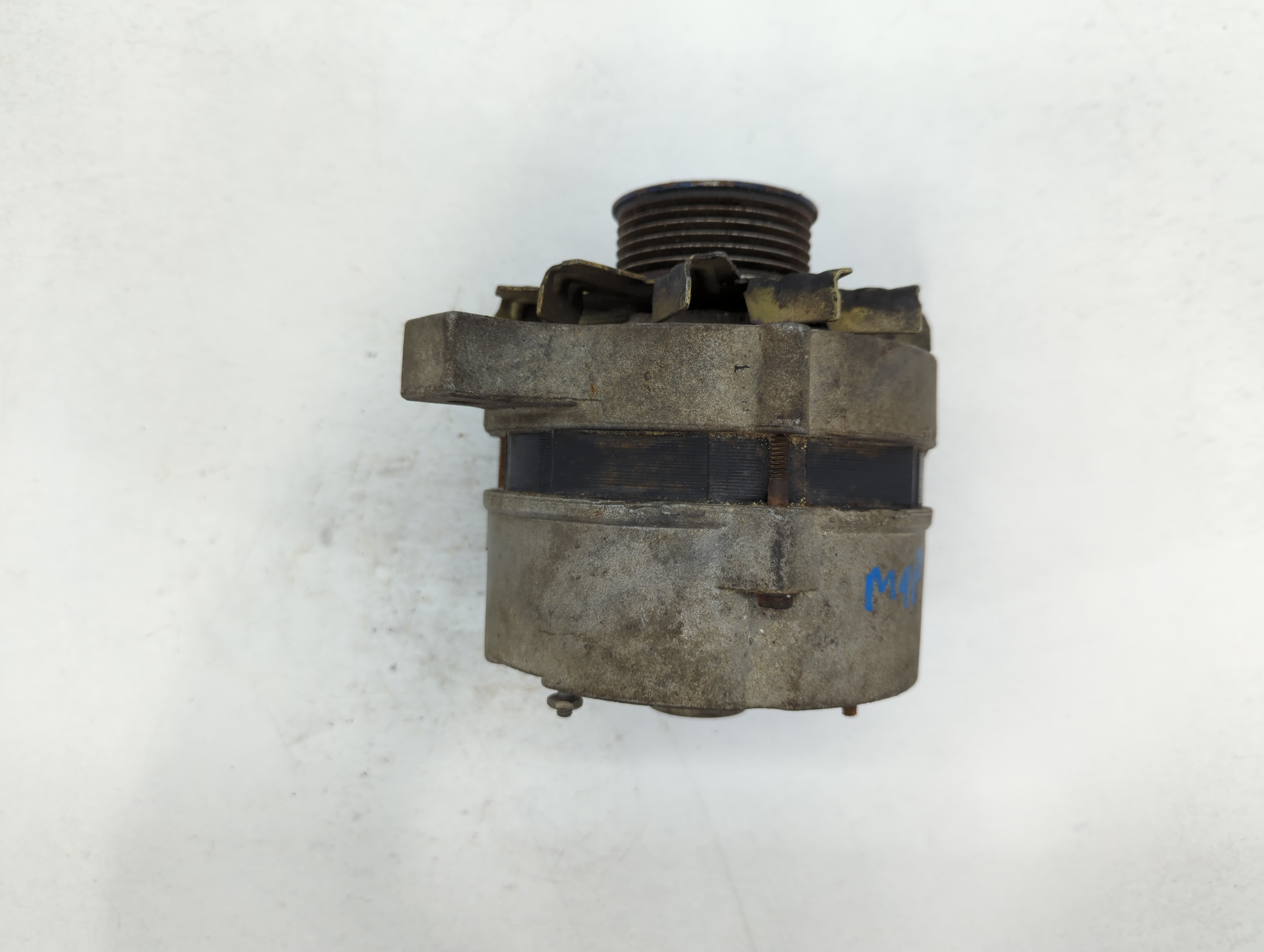 Picture of 1992 Ford Mustang Alternator Generator Charging Assembly Engine Oem 781166