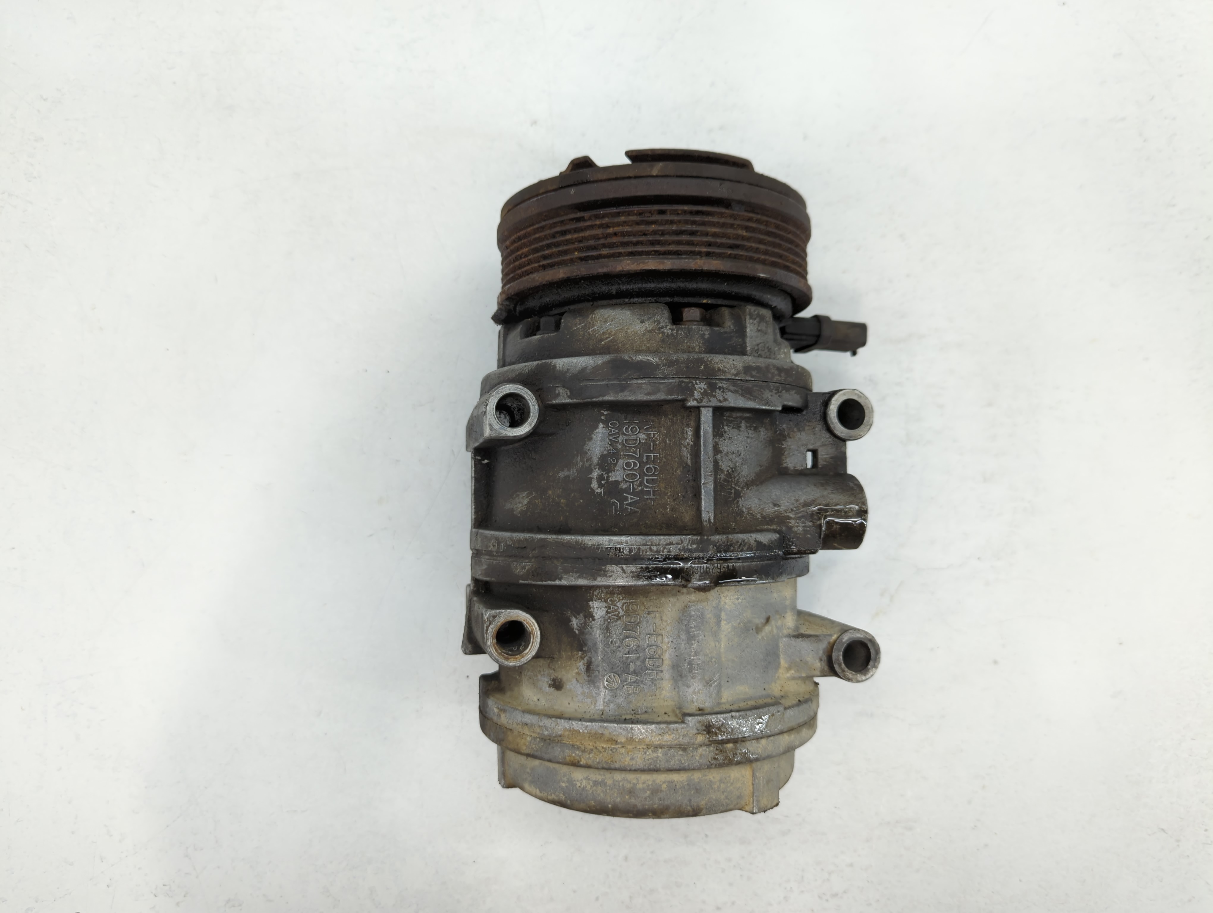 Picture of 1987 Ford F-250 Air Conditioning A/c Ac Compressor Oem 781184