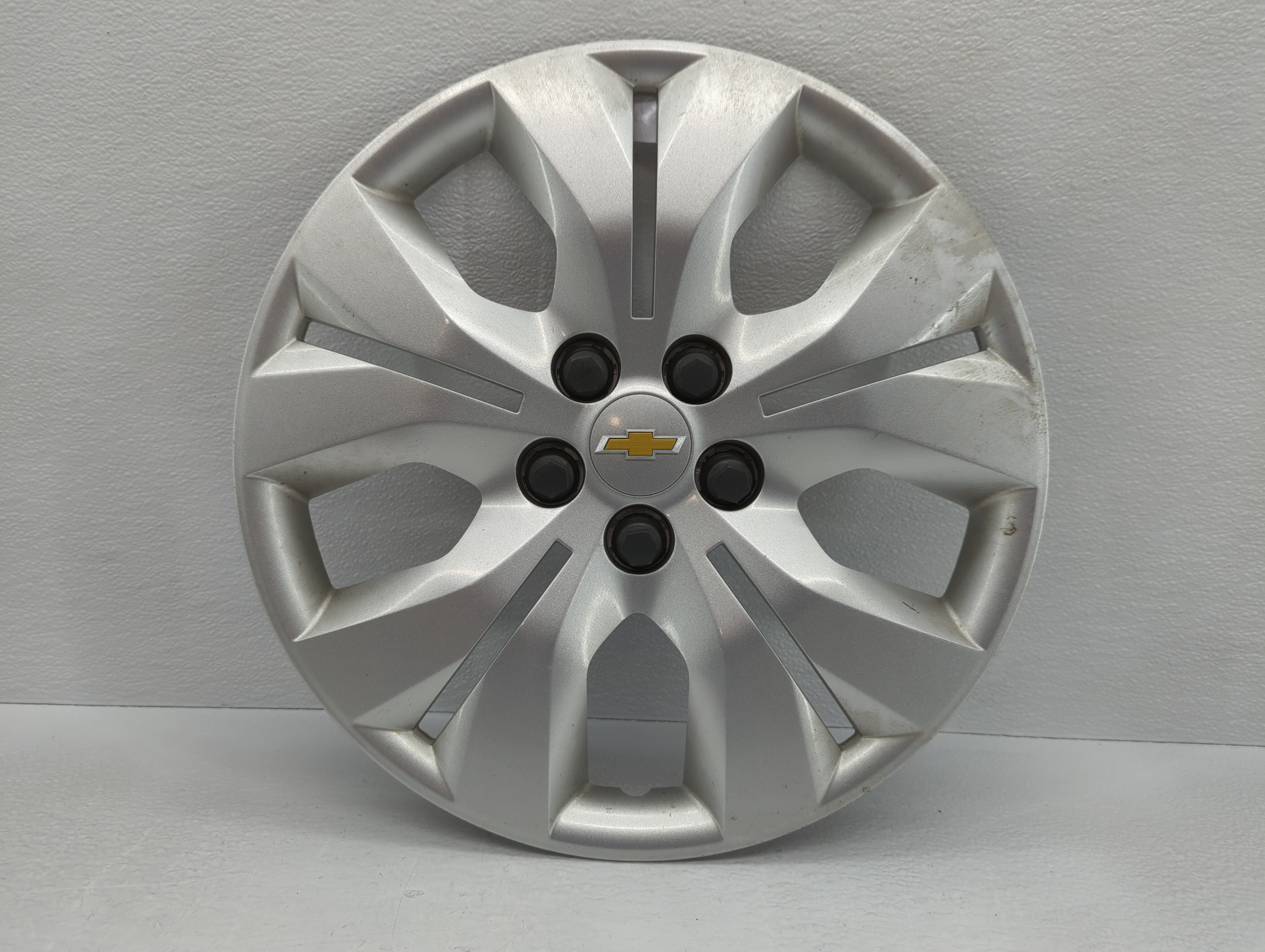 Picture of 2011-2016 Chevrolet Cruze Driver Front Wheel Hub Oem 781212