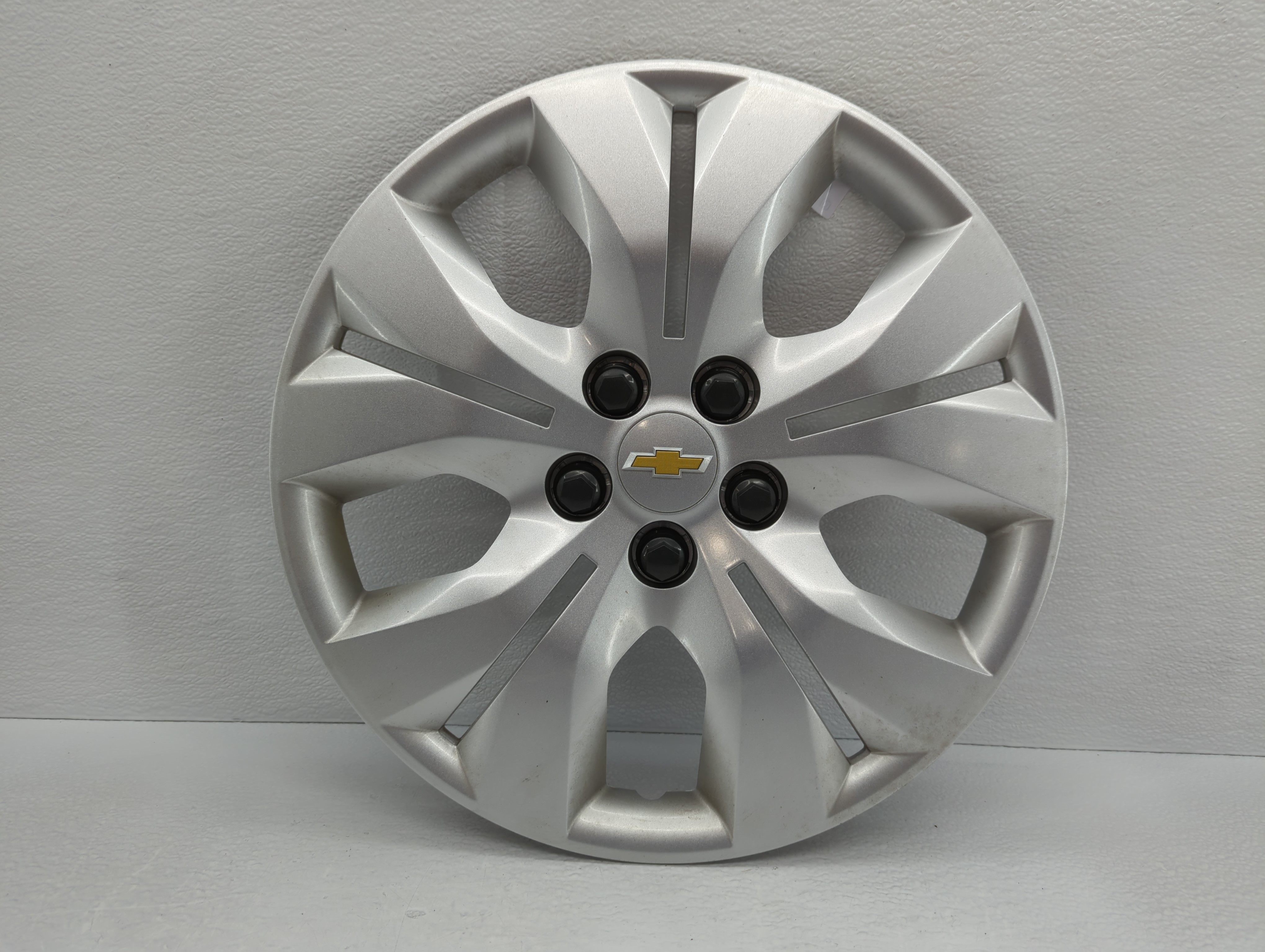 Picture of 2011-2016 Chevrolet Cruze Driver Front Wheel Hub Oem 781215