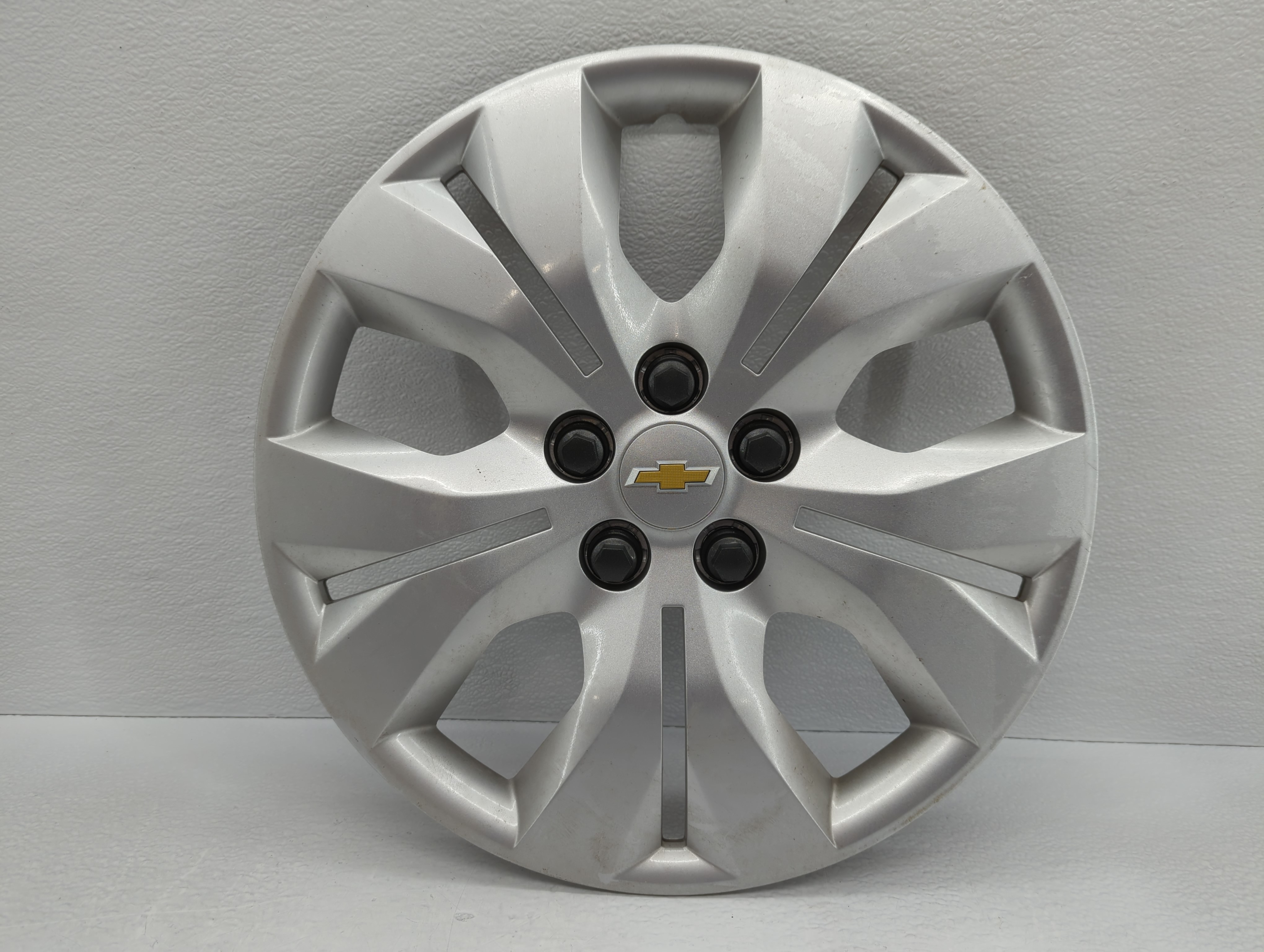 2019-2019 Chevrolet Cruze Hubcap Wheel Cover 781216 - Oemusedautoparts1.com