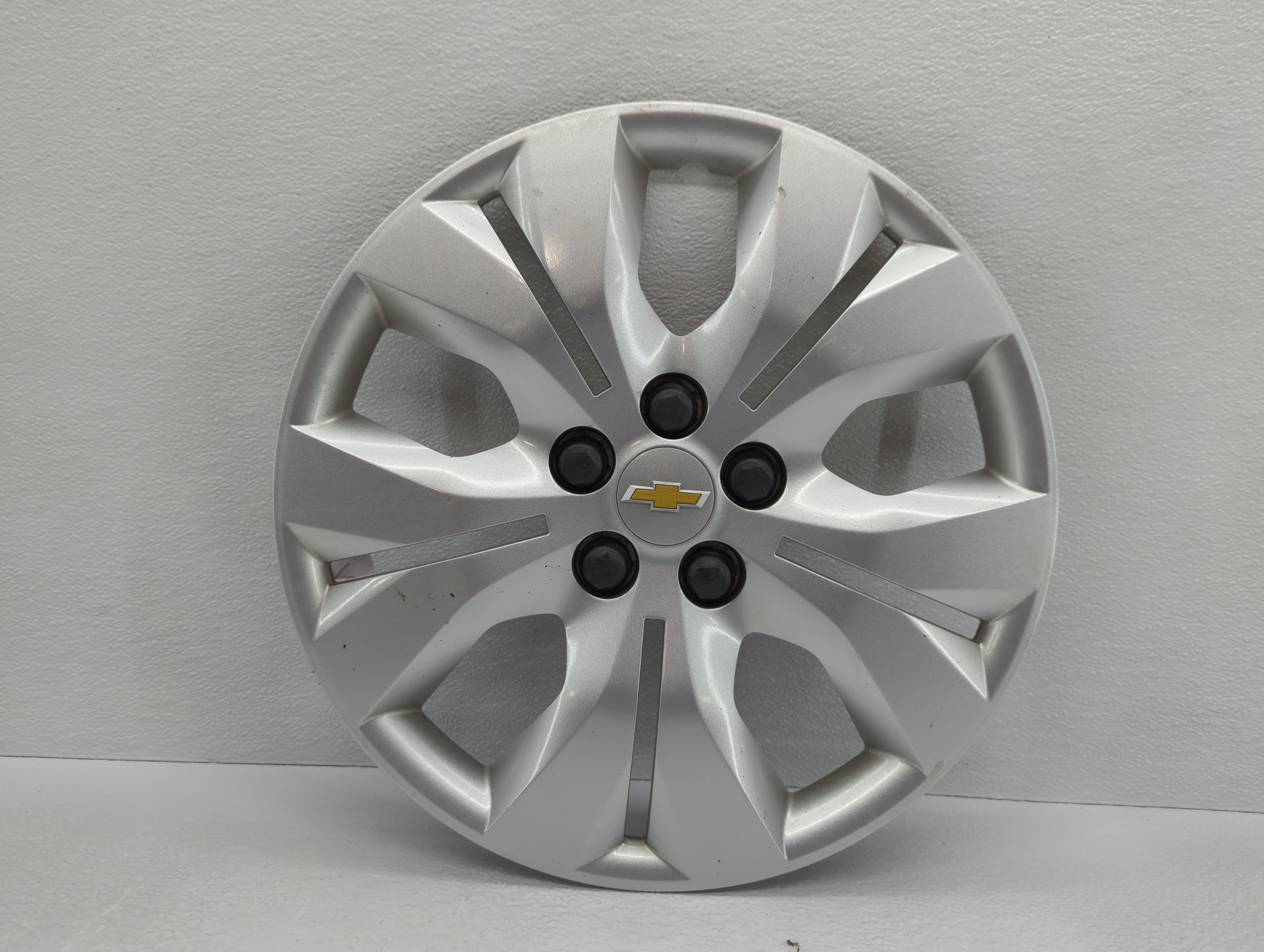 2019-2019 Chevrolet Cruze Hubcap Wheel Cover 781219 - Oemusedautoparts1.com