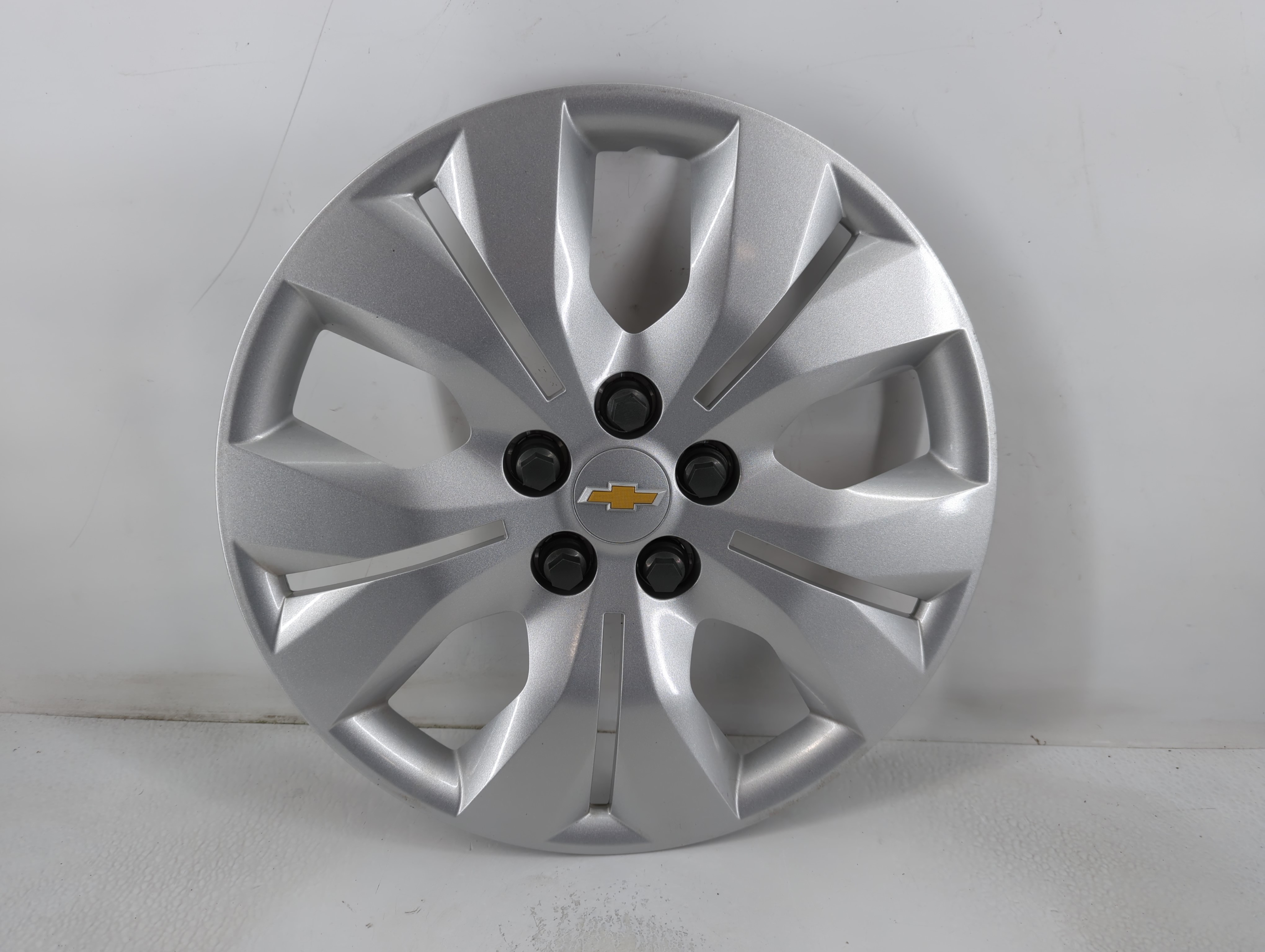 2019 Chevrolet Cruze Hubcap Wheel Cover 781222 - Oemusedautoparts1.com