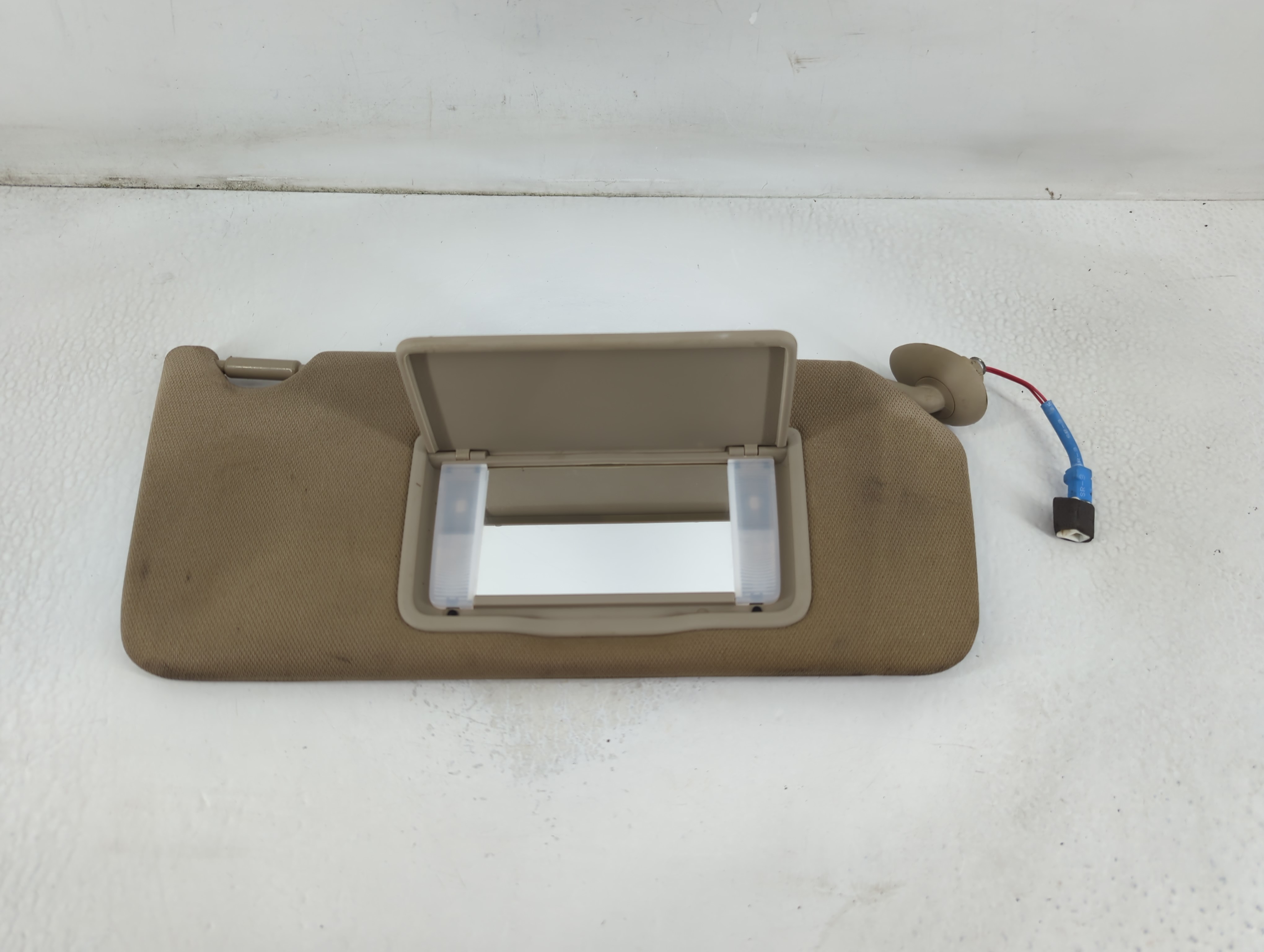 Picture of 2013-2017 Honda Accord Passenger Sun Visor Mirror Right Sunvisor Beige 781288