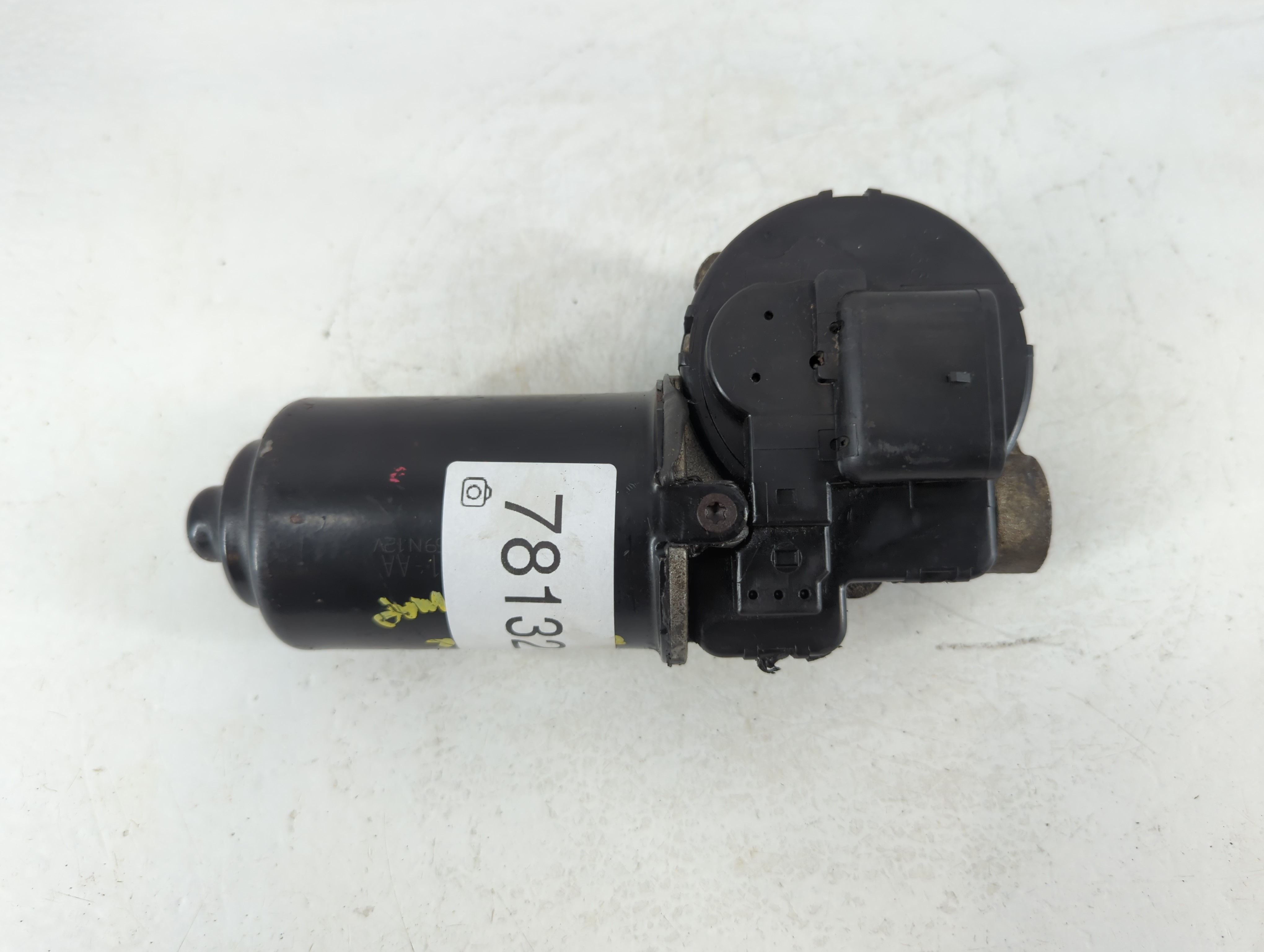 Picture of 1999-2002 Mercury Cougar Front Windshield Wiper Motor 781320