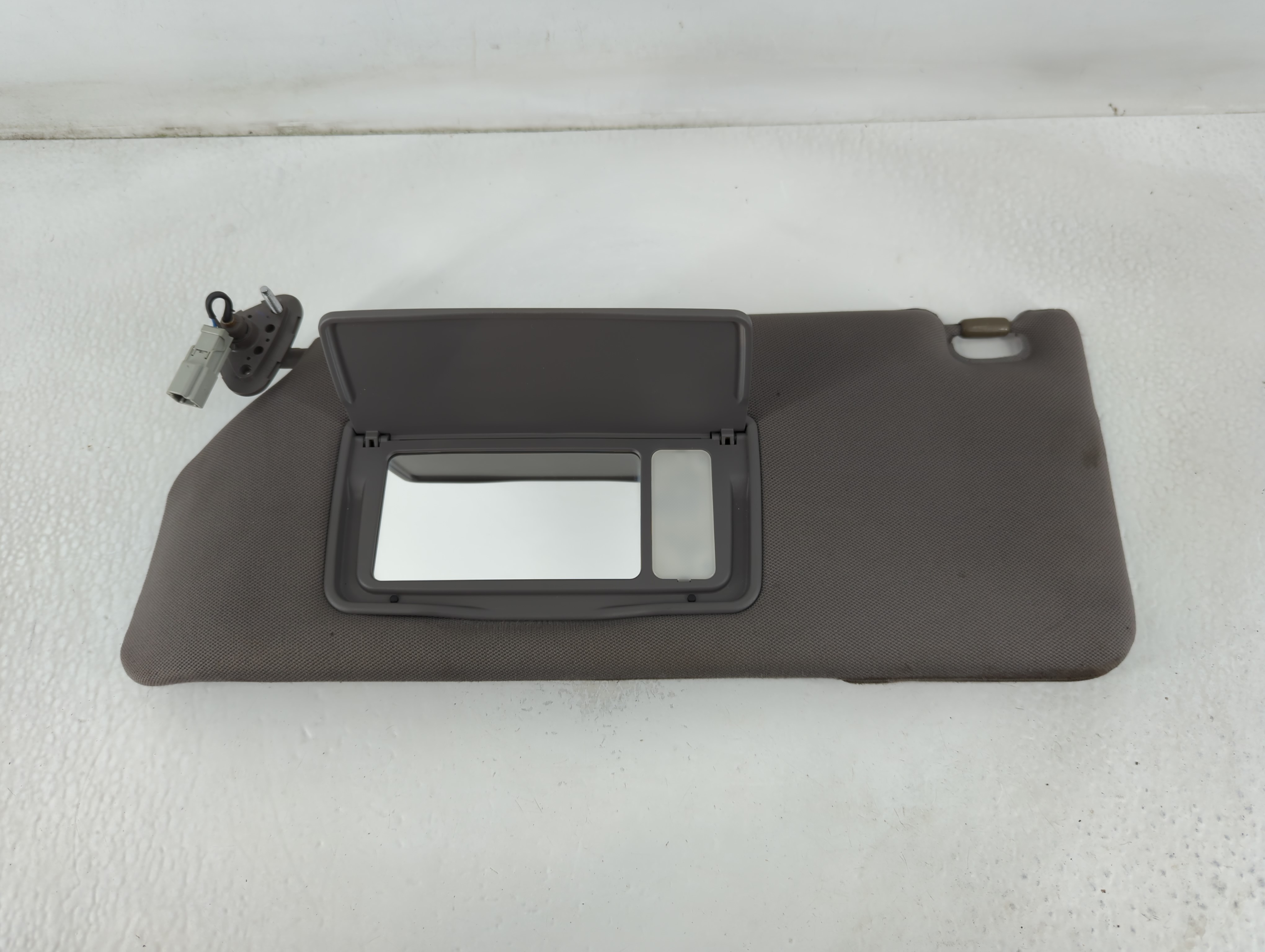 2006-2010 Honda Odyssey Driver Sun Visor Mirror Left Sunvisor Dark Grey 781328 - Oemusedautoparts1.com