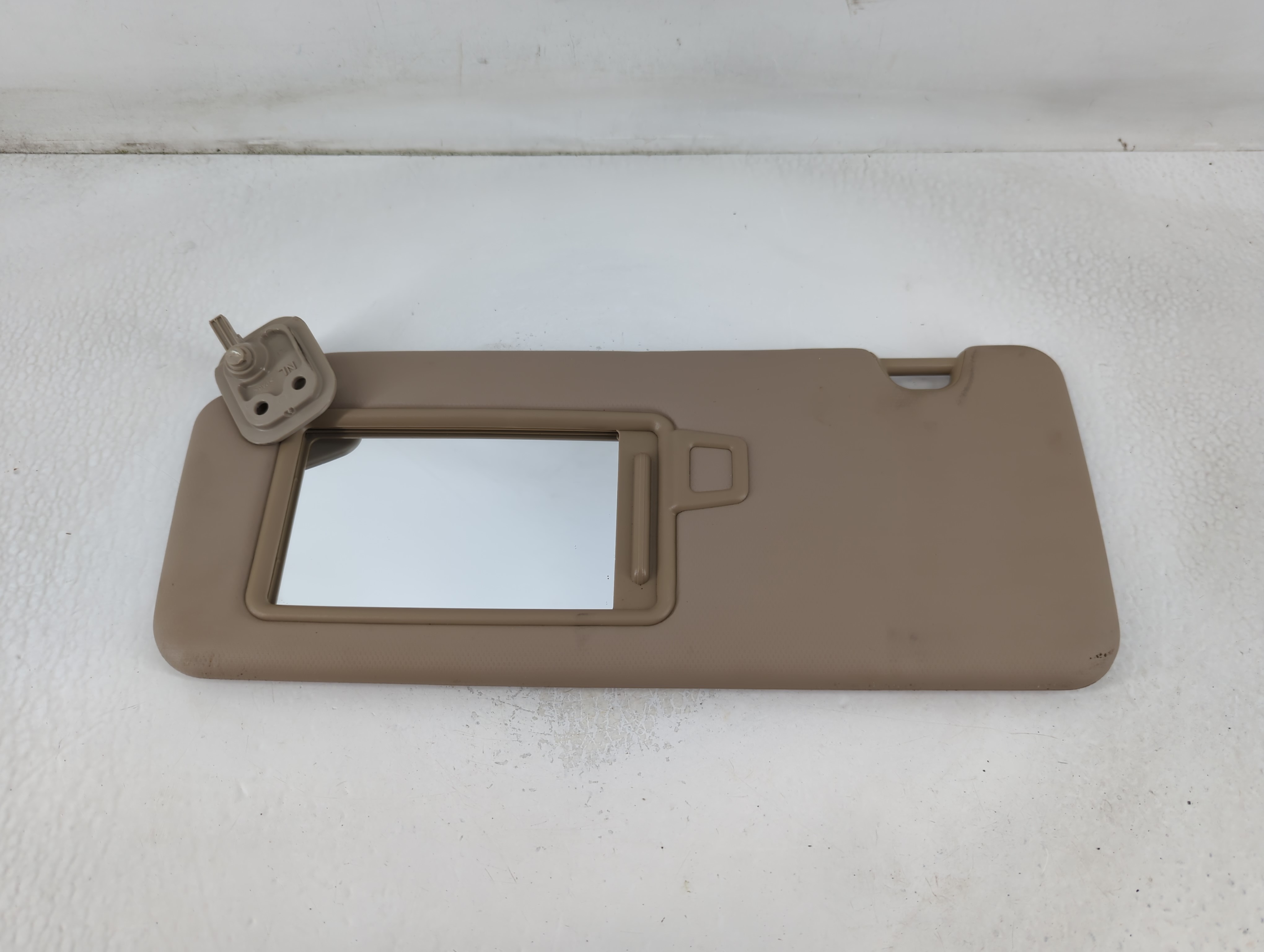 Picture of 2016-2018 Hyundai Tucson Driver Sun Visor Mirror Left Sunvisor Tan 781329