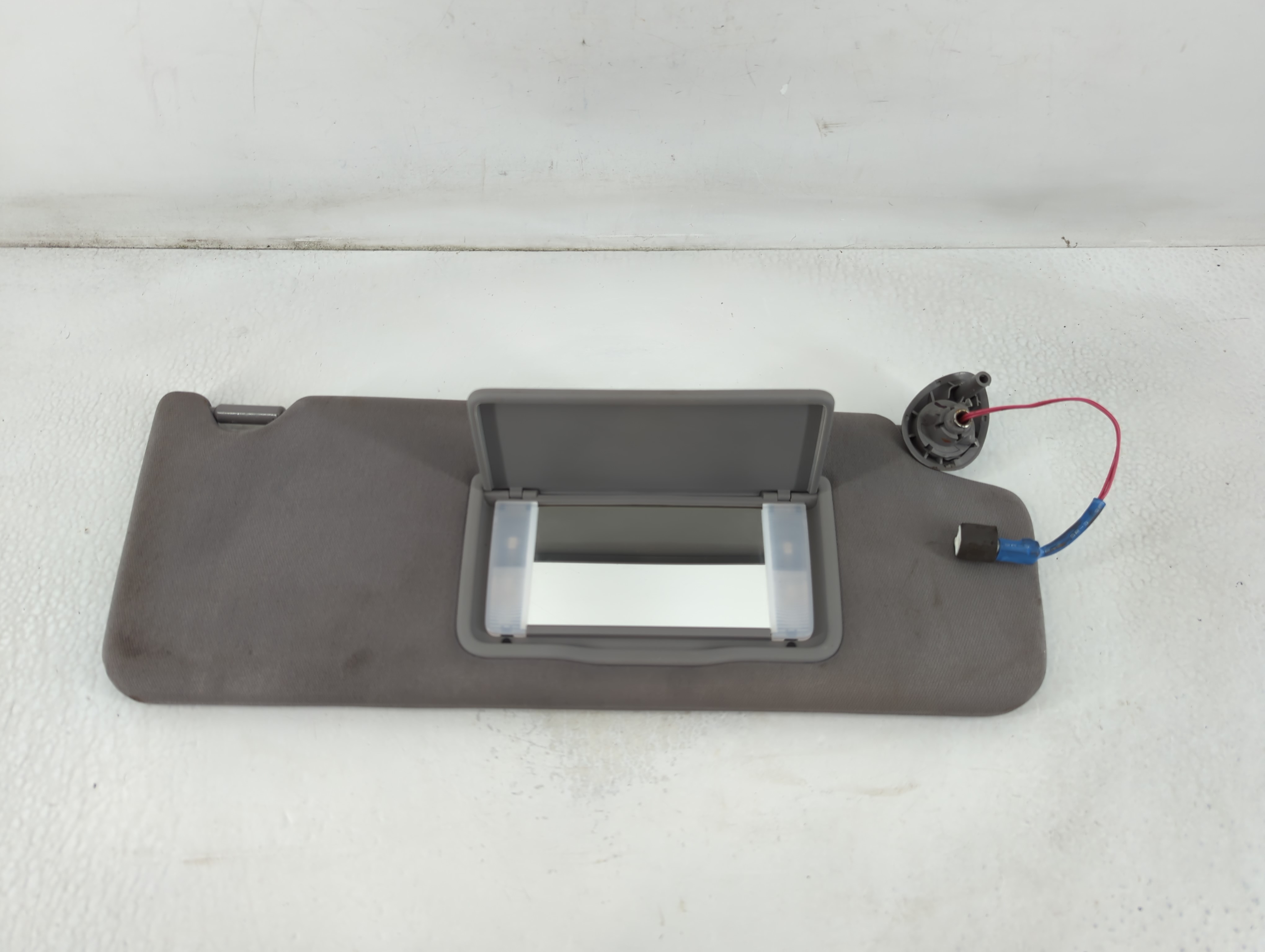 2016-2022 Honda Pilot Passenger Sun Visor Mirror Right Sunvisor Grey 781340 - Oemusedautoparts1.com