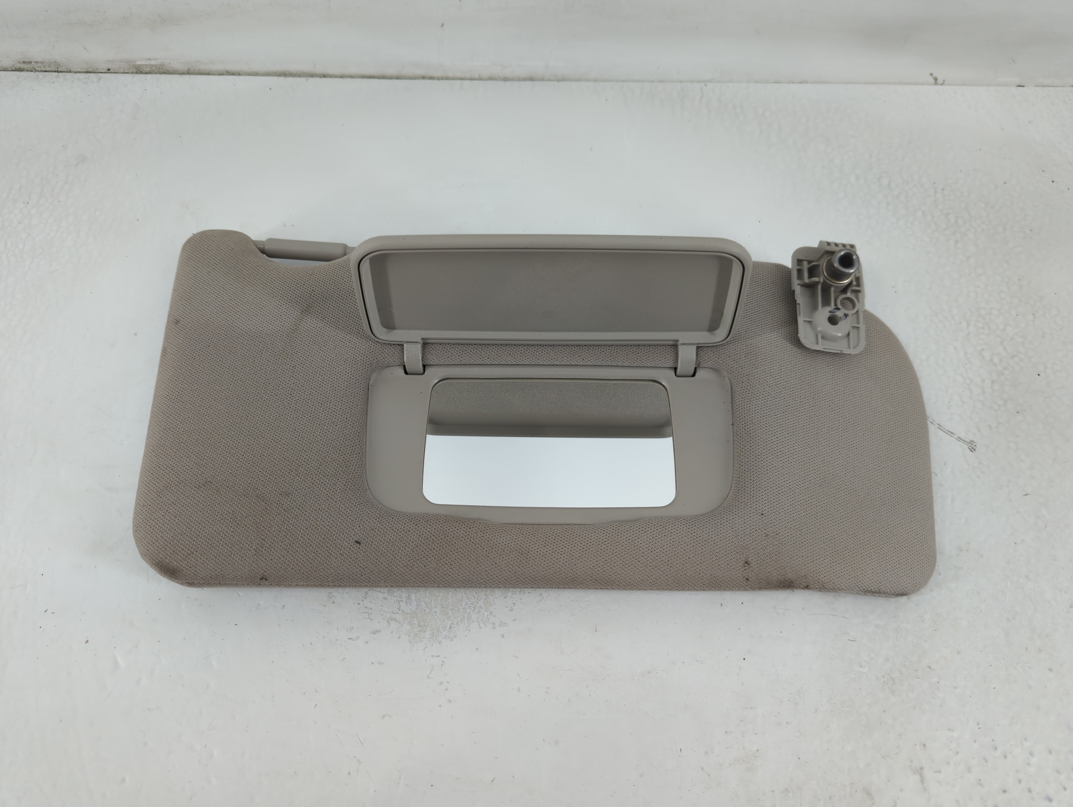 Picture of 2010-2012 Nissan Altima Driver Sun Visor Mirror Left Sunvisor Grey 781646