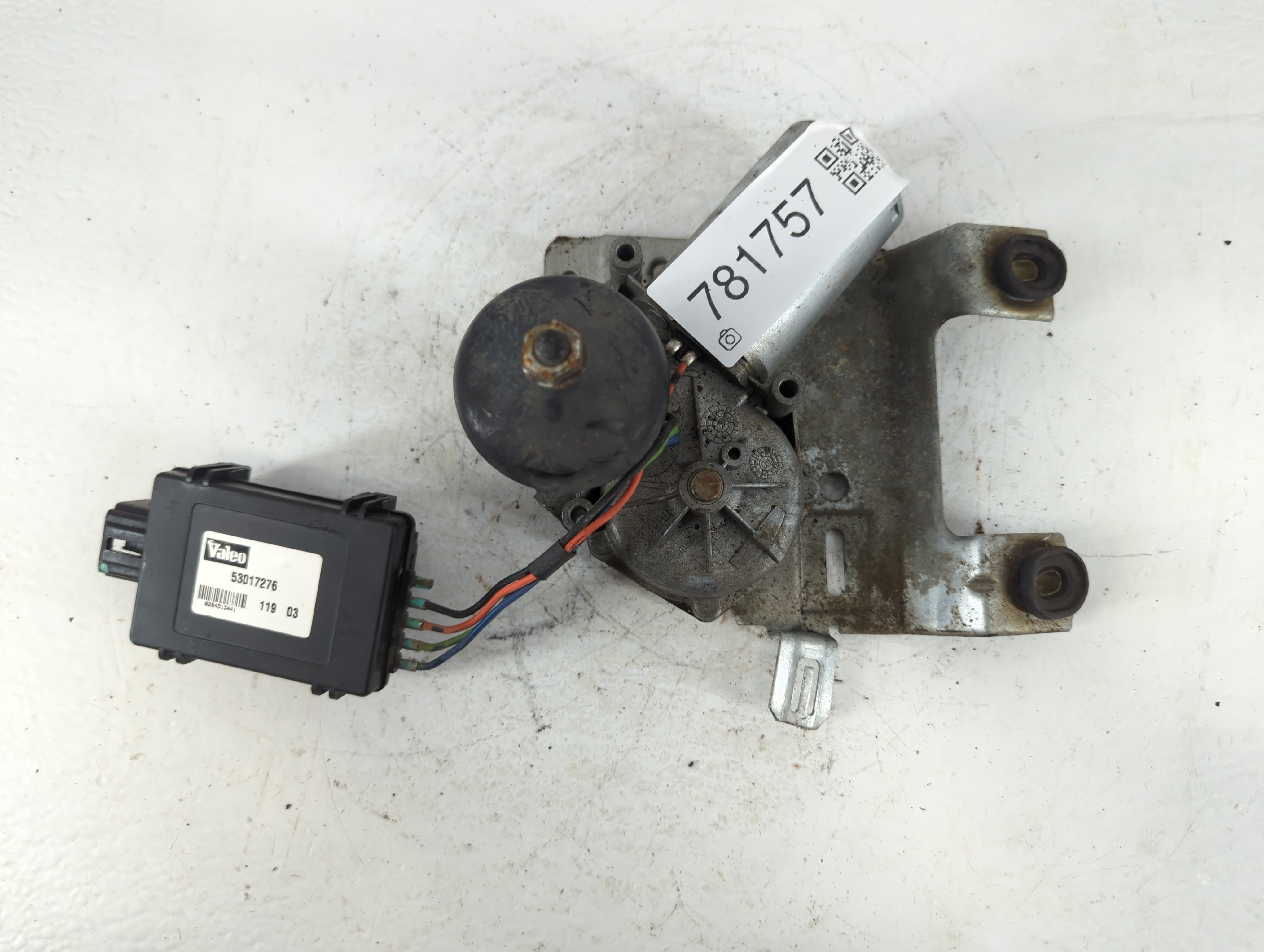 2003 Ford Explorer Rear Windshield Wiper Motor Oem 781757 - Oemusedautoparts1.com