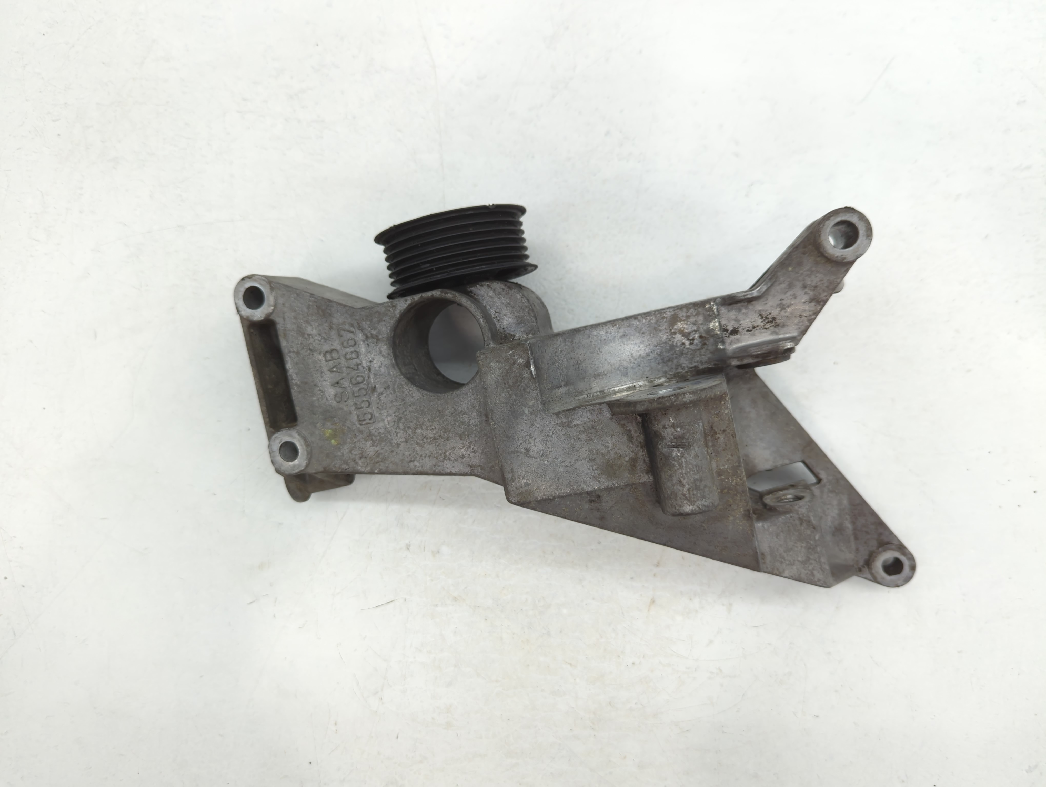 Picture of 2000 Saab 9-5 Alternator Generator Charging Assembly Engine Oem 781764