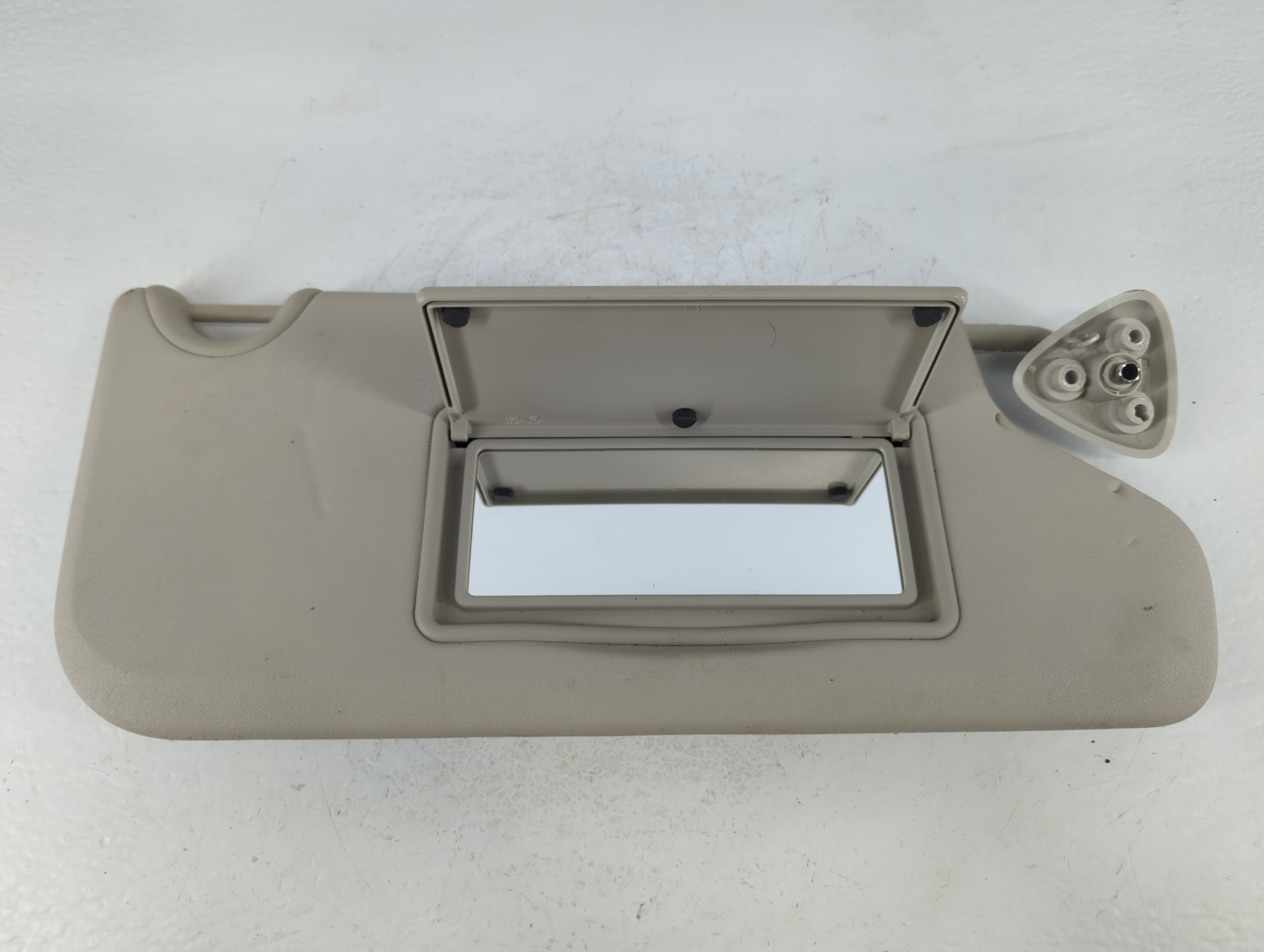 2011-2020 Dodge Journey Passenger Sun Visor Mirror Right Sunvisor 781803 - Oemusedautoparts1.com