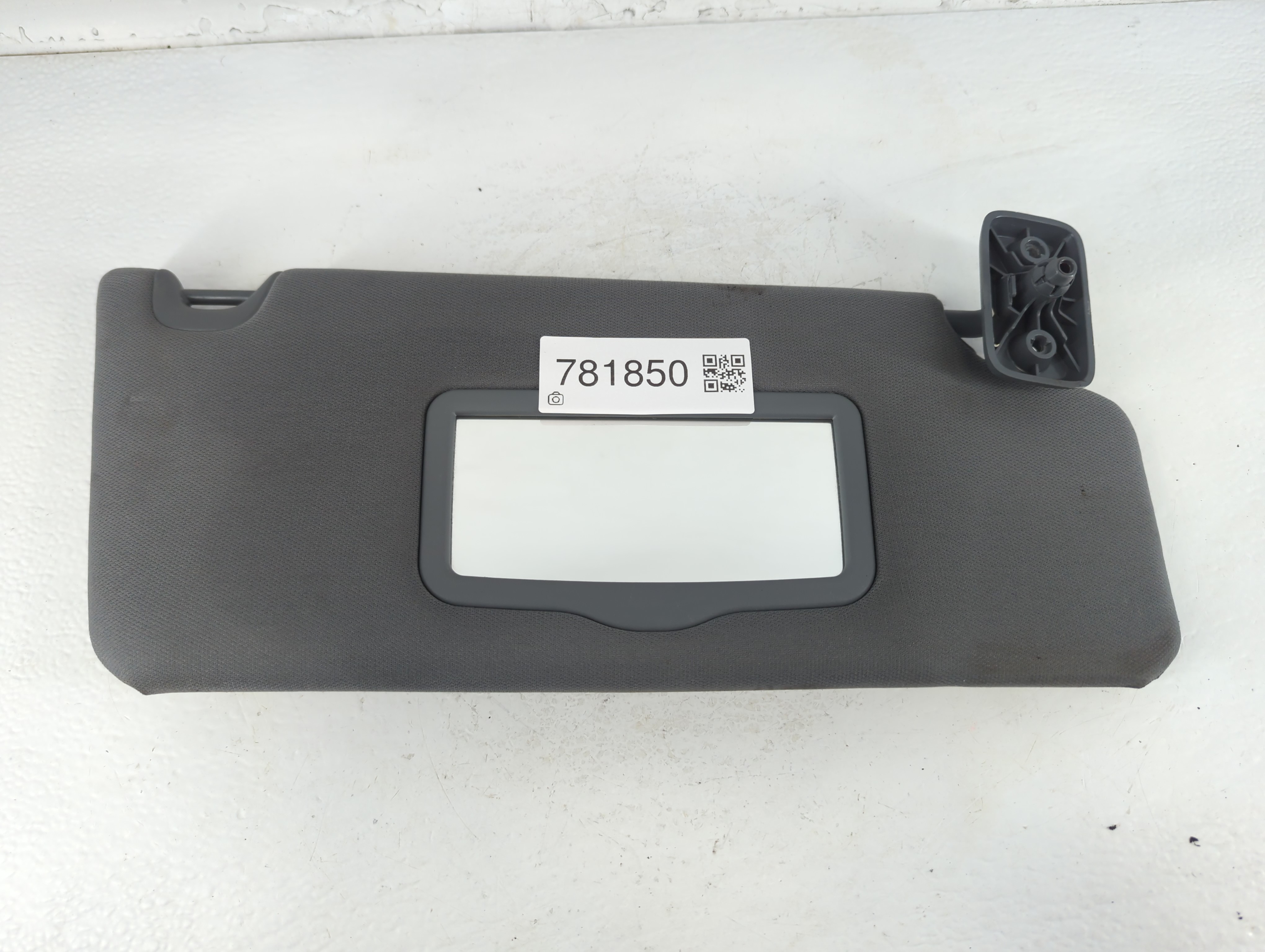 2011-2014 Ford F-150 Passenger Sun Visor Mirror Right Sunvisor Dark Grey 781850 - Oemusedautoparts1.com