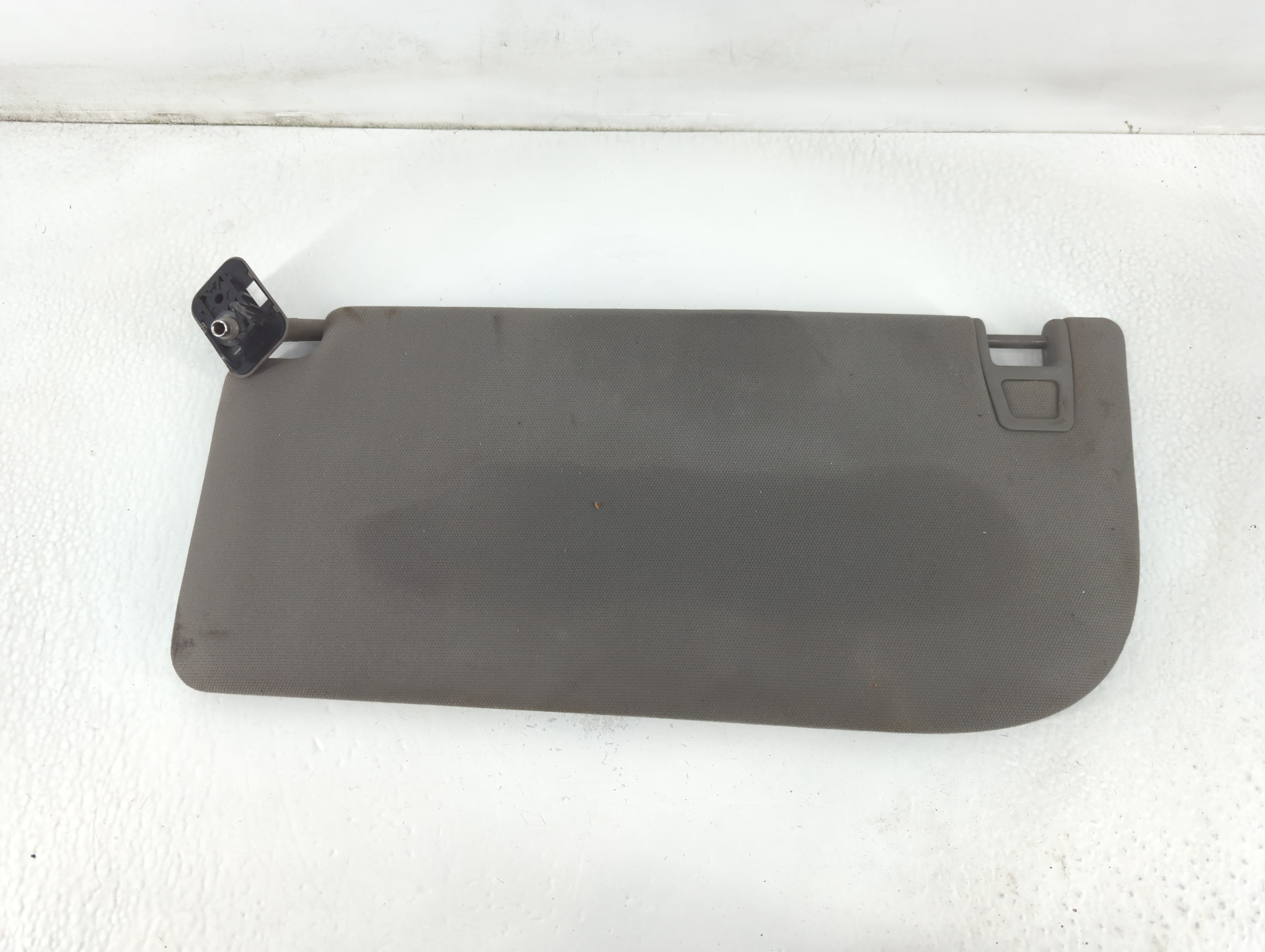 2018-2020 Ford F-150 Driver Sun Visor Mirror Left Sunvisor Dark Grey 781874 - Oemusedautoparts1.com