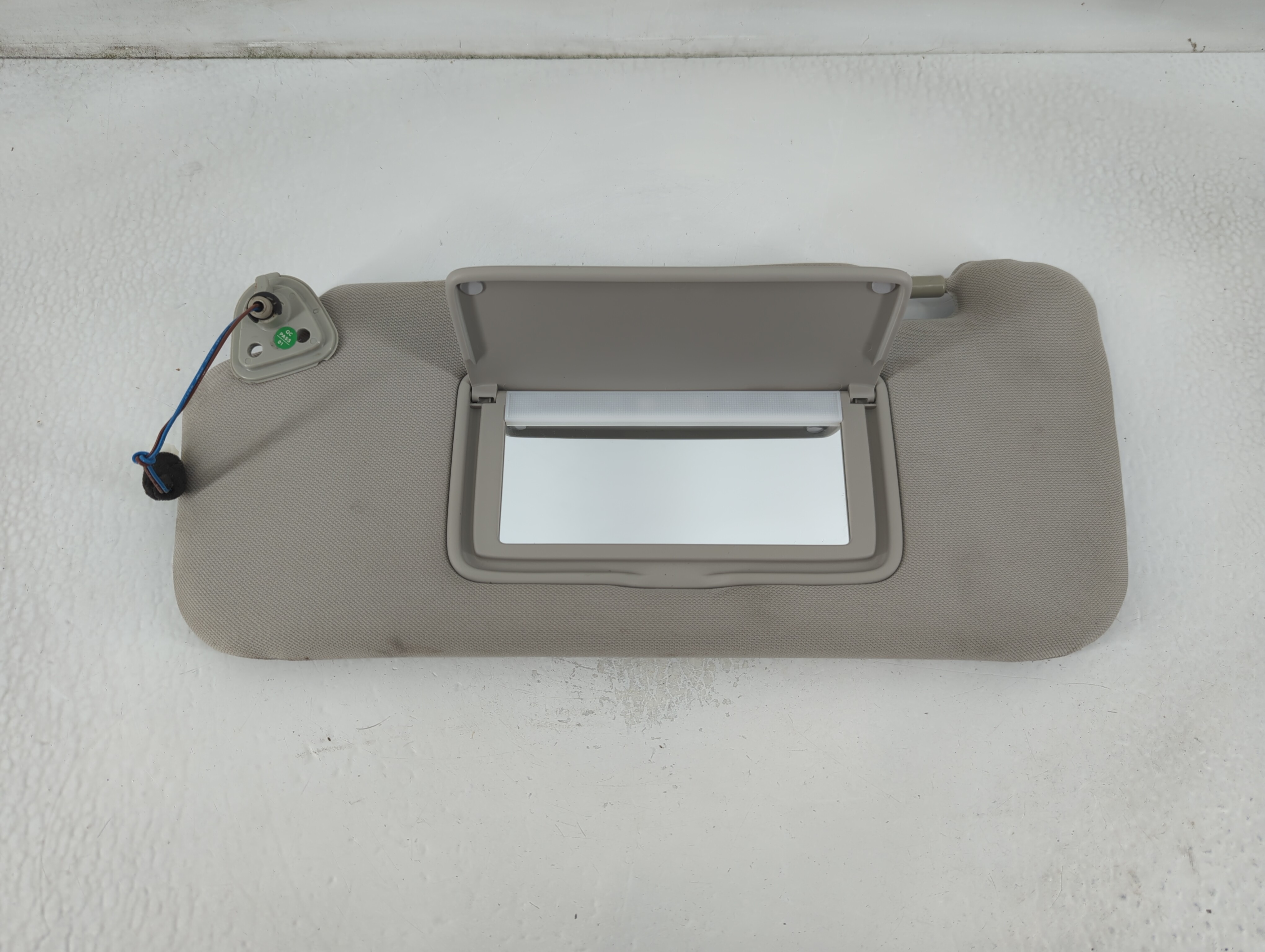 2009-2014 Nissan Murano Driver Sun Visor Mirror Left Sunvisor Grey 781914 - Oemusedautoparts1.com