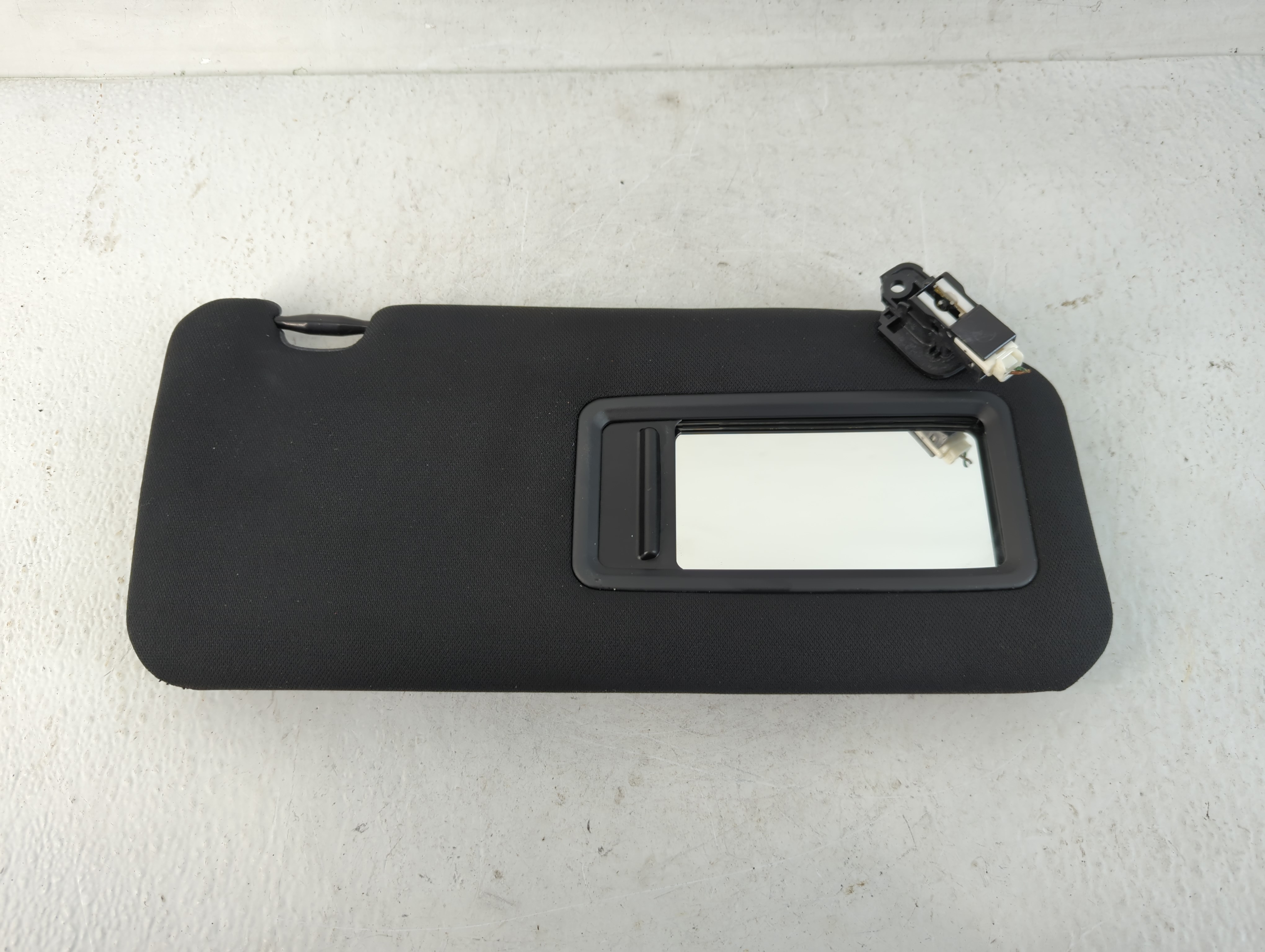 Picture of 2017-2020 Mazda Cx-5 Passenger Sun Visor Mirror Right Sunvisor Black 781923