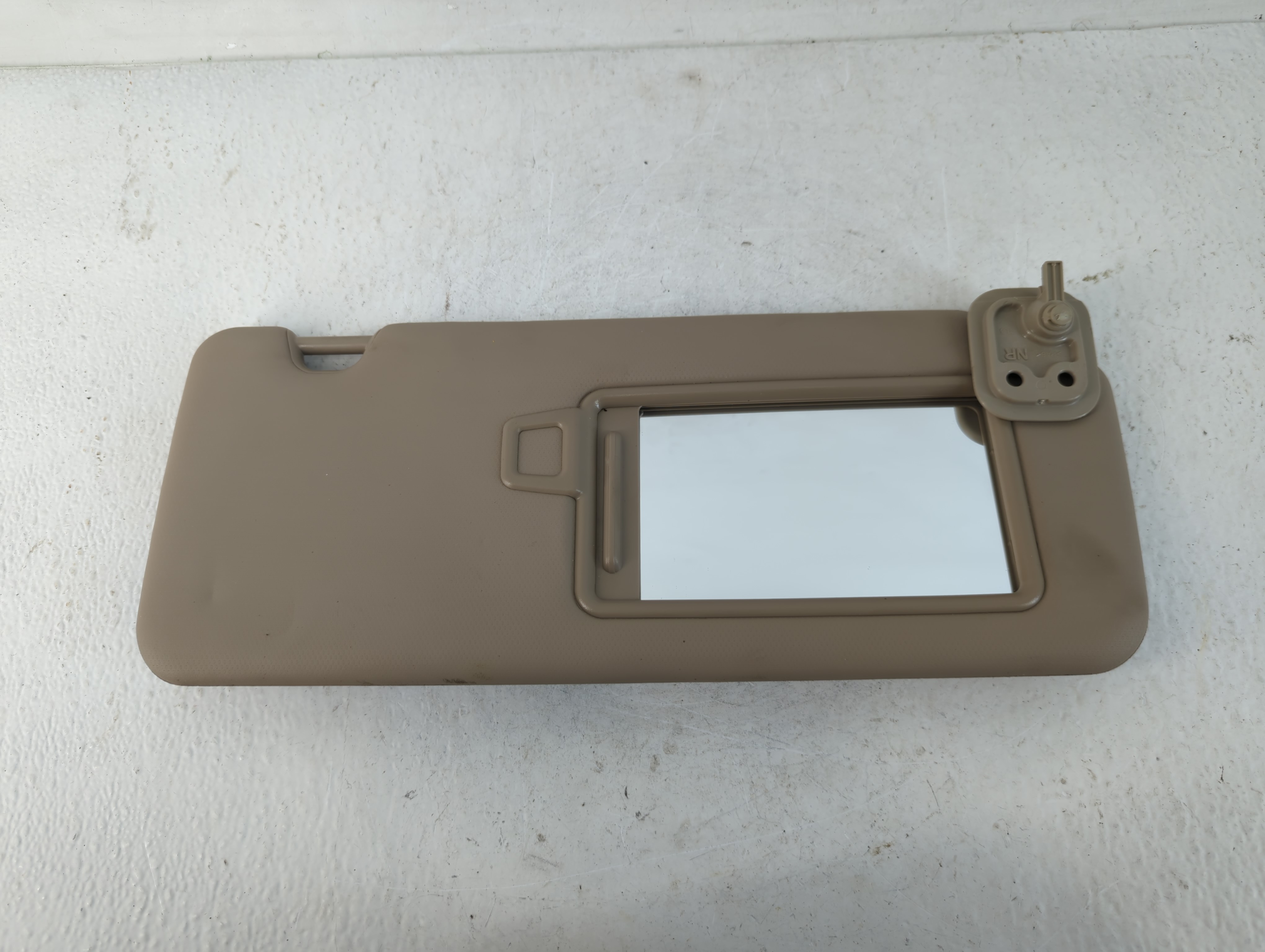 Picture of 2016-2021 Hyundai Tucson Passenger Sun Visor Mirror Right Sunvisor Beige 781924