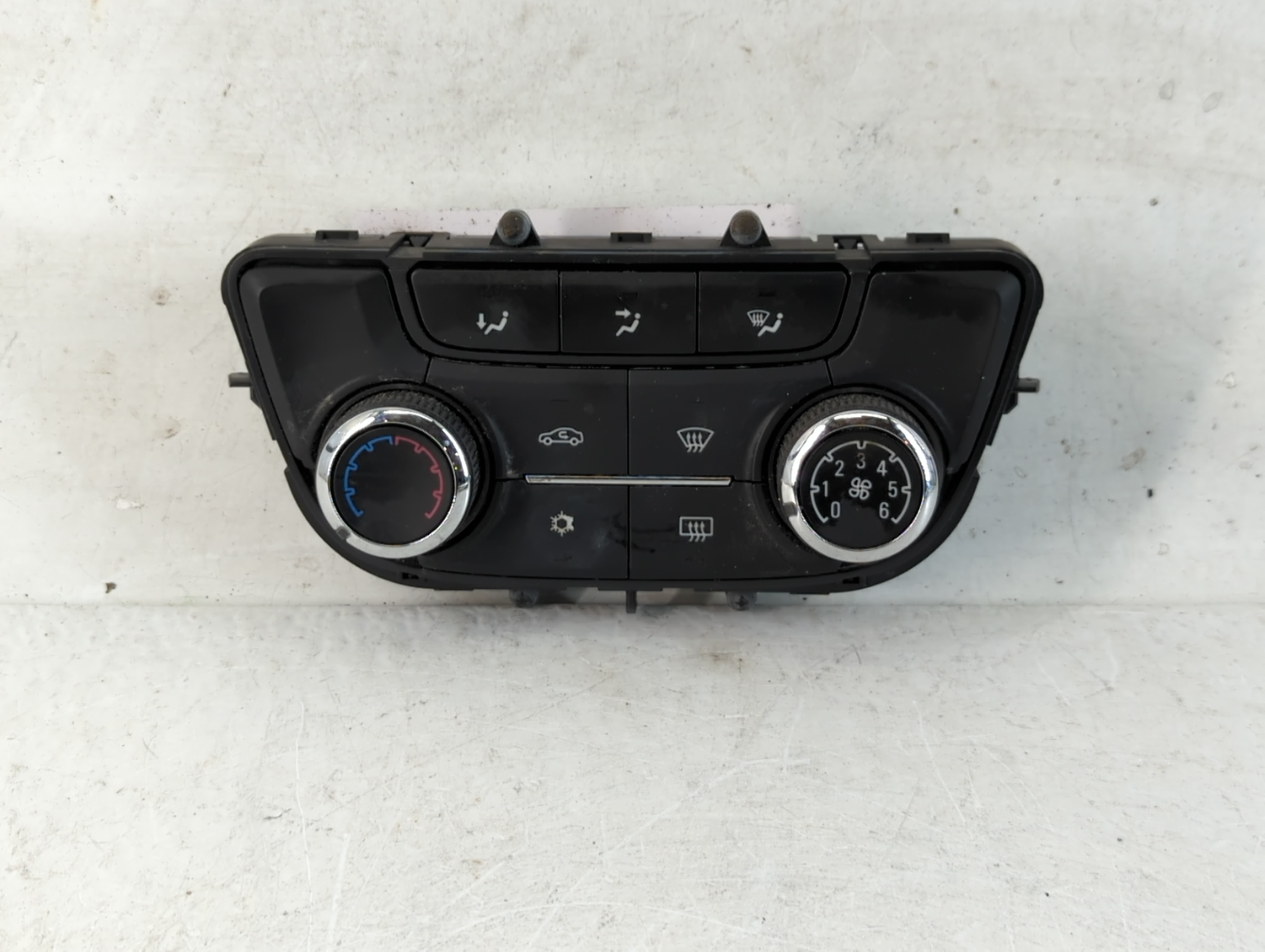Picture of 2017-2020 Buick Encore Ac Heater Climate Control A2c1134980001|39081561 782081