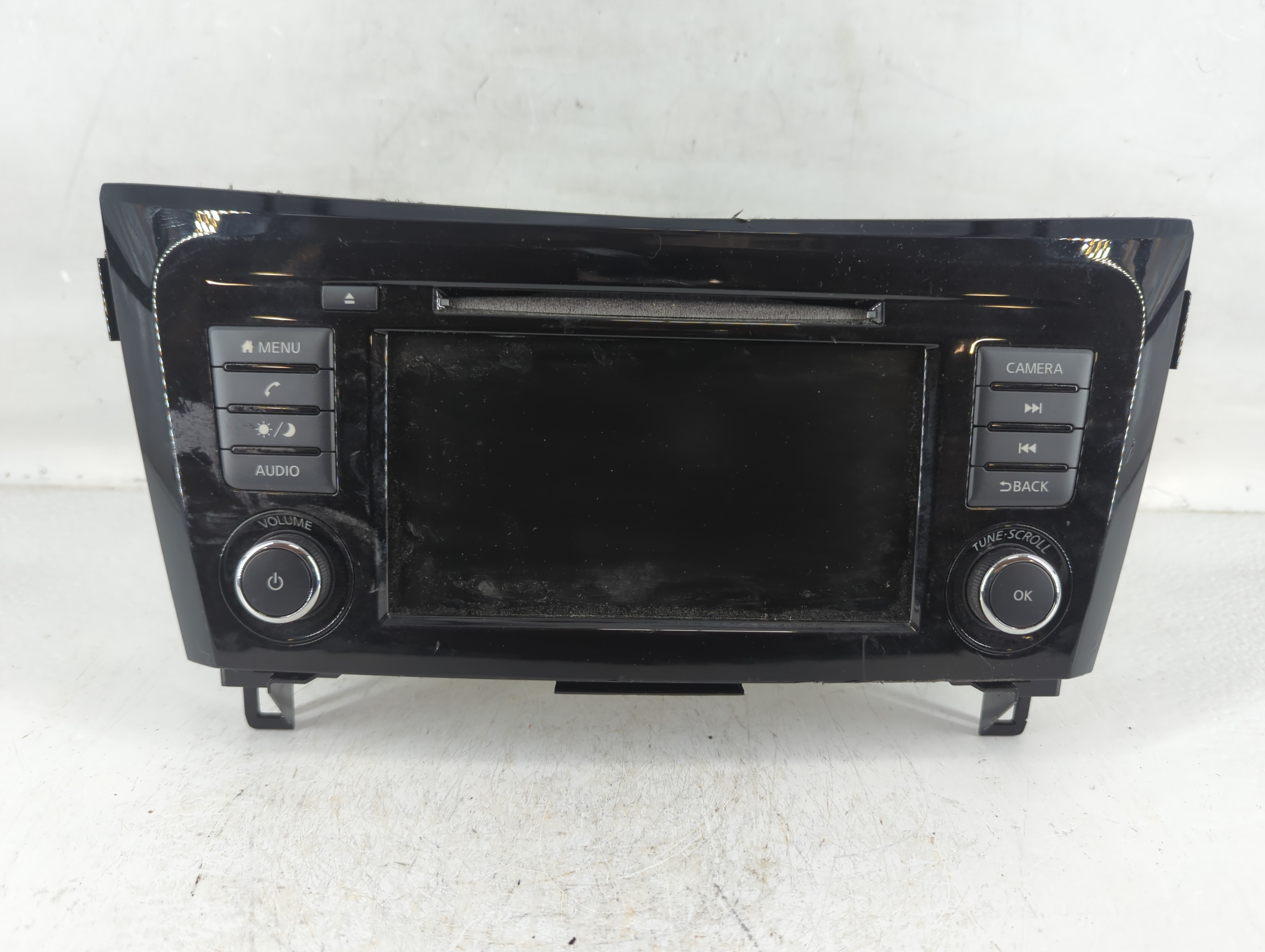 Picture of 2018-2020 Nissan Rogue Am Fm Cd Player Radio Receiver 782101