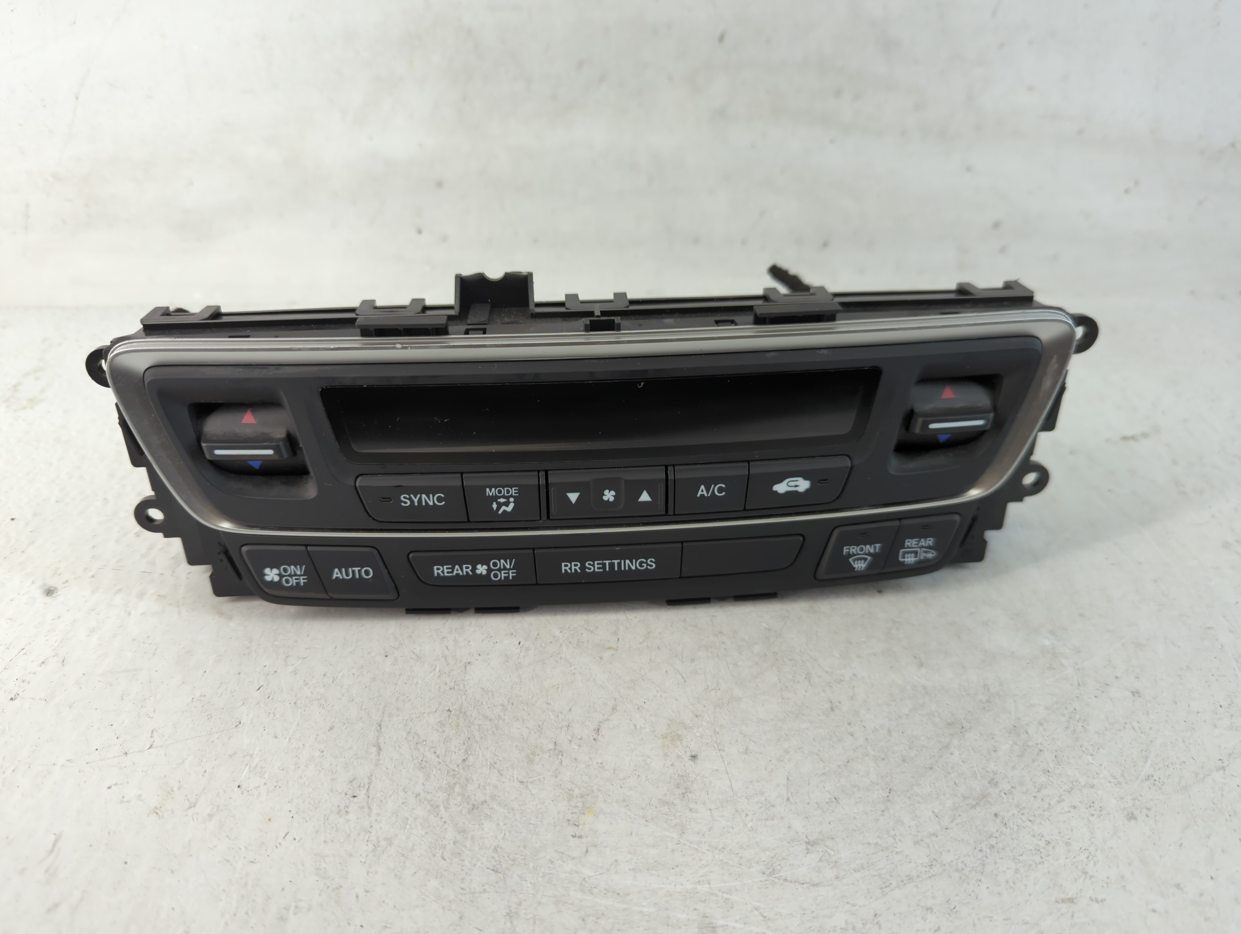 Picture of 2019-2022 Honda Passport Ac Heater Climate Control Temperature Oem 782117
