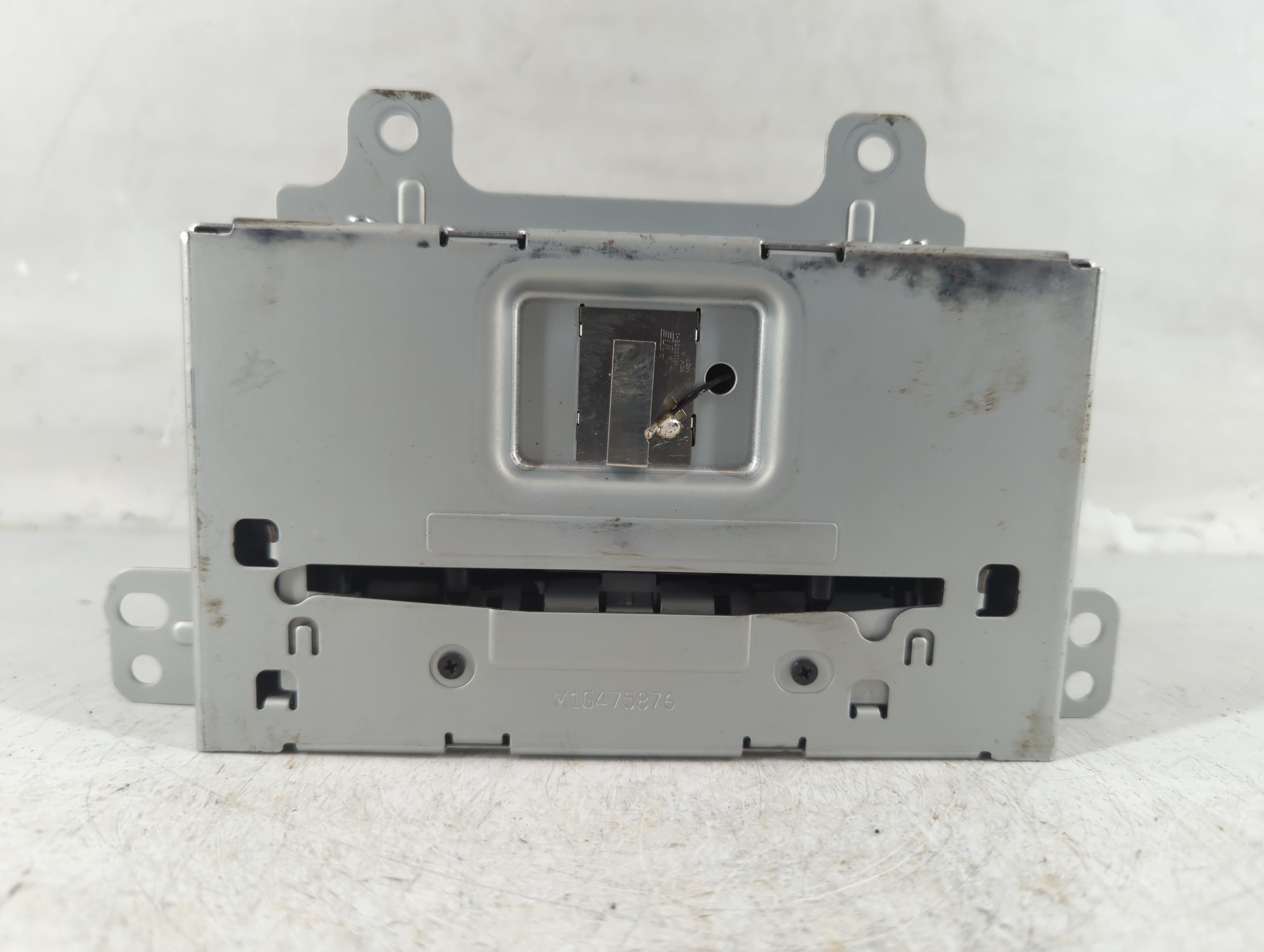 Picture of 2016-2016 Buick Encore Am Fm Cd Player Radio Receiver 782148