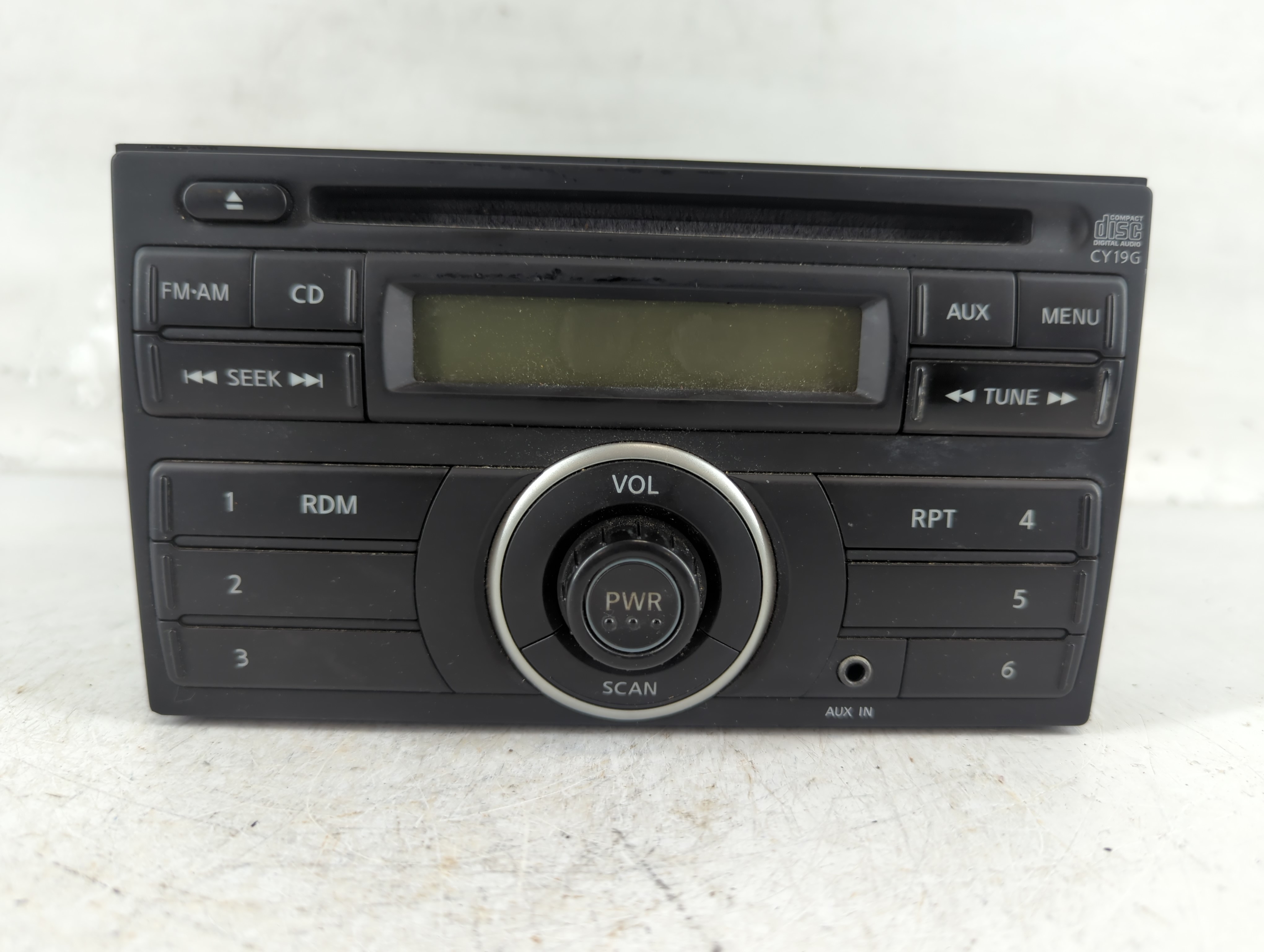 2012-2014 Nissan Versa Am Fm Cd Player Radio Receiver 782158 - Oemusedautoparts1.com