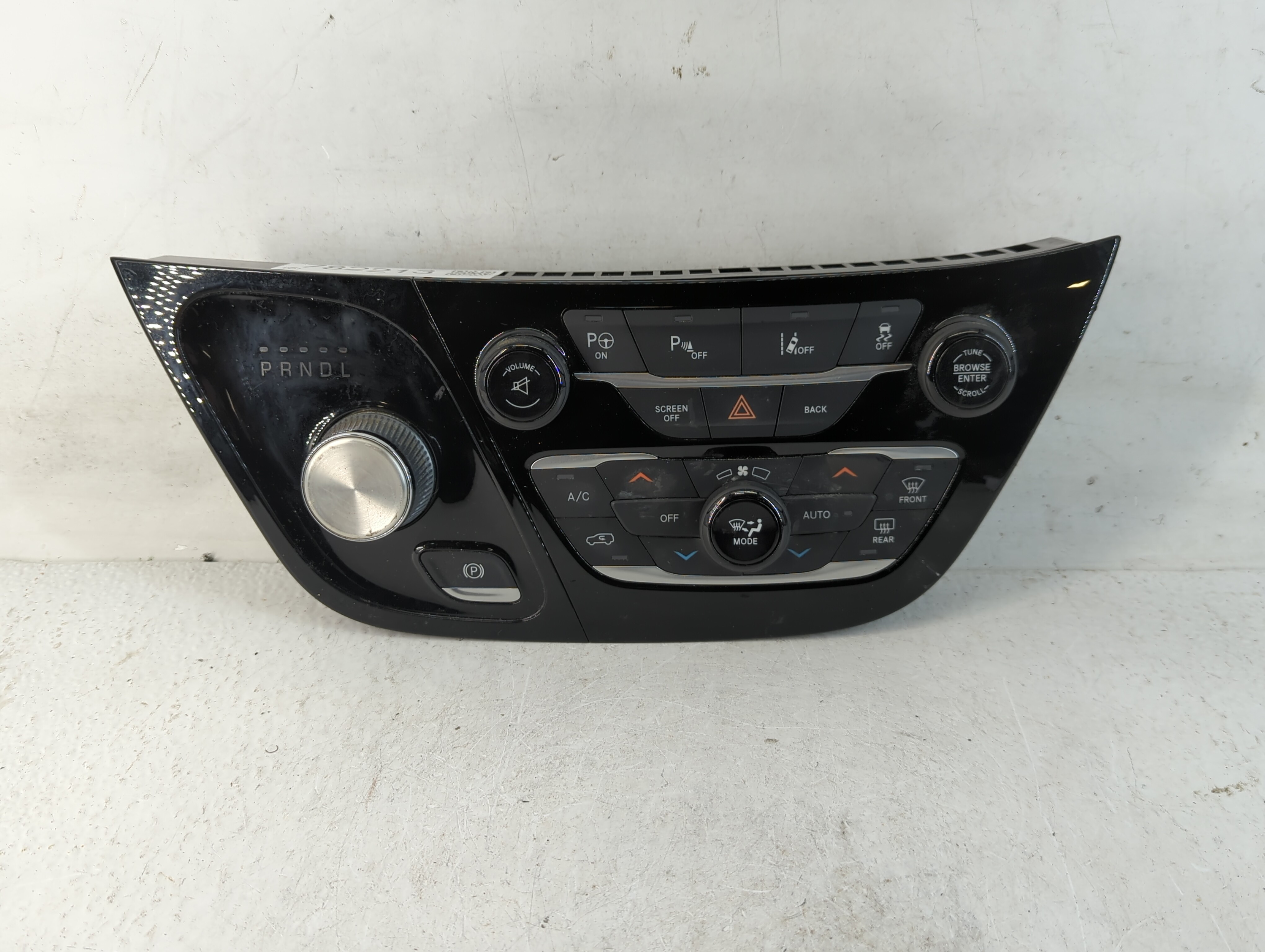 2017 Chrysler Pacifica Ac Heater Climate Control P68230249ae 782213 - Oemusedautoparts1.com