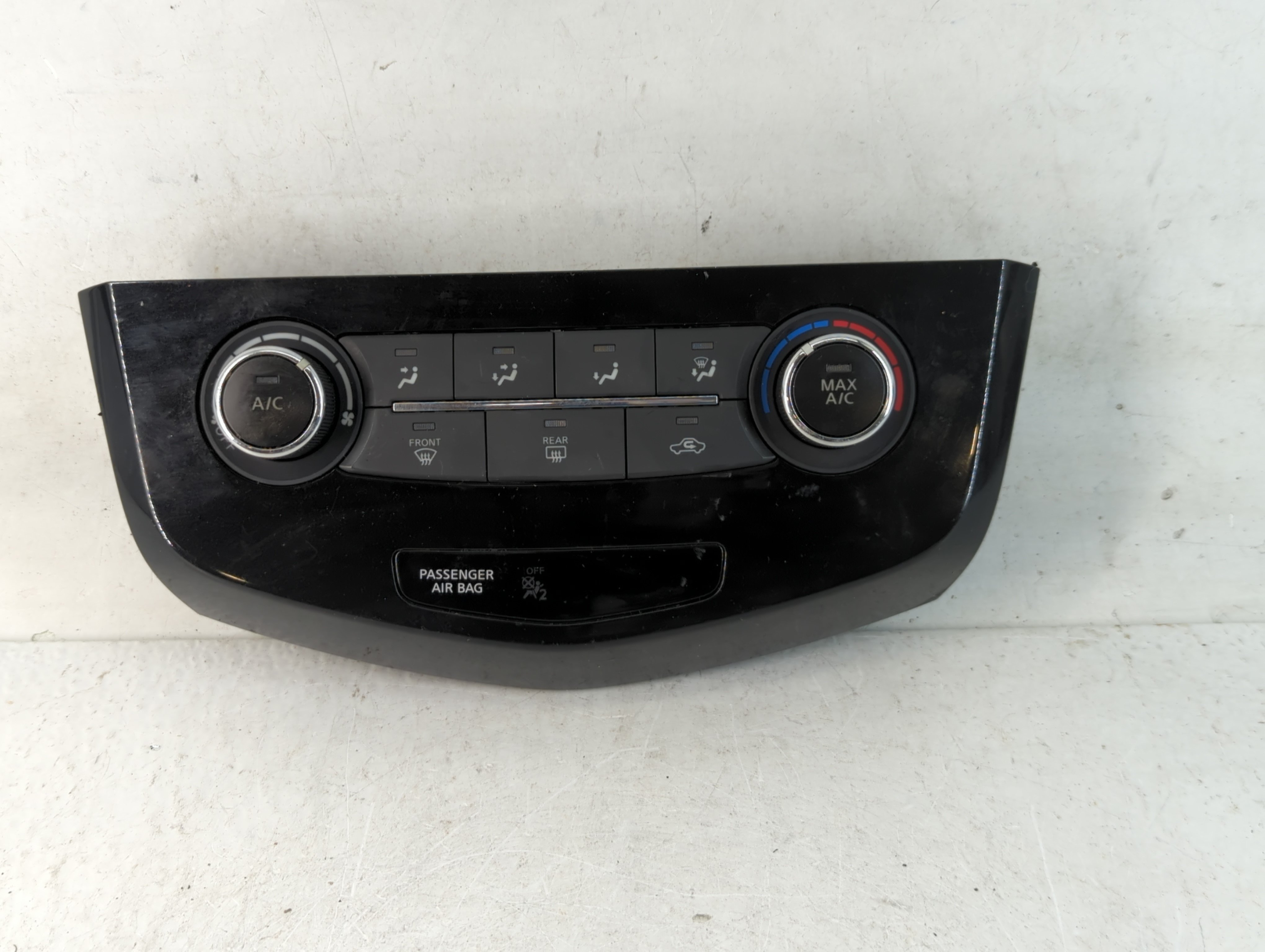 2017-2022 Nissan Rogue Sport Ac Heater Climate Control 275007fa0a 782218 - Oemusedautoparts1.com