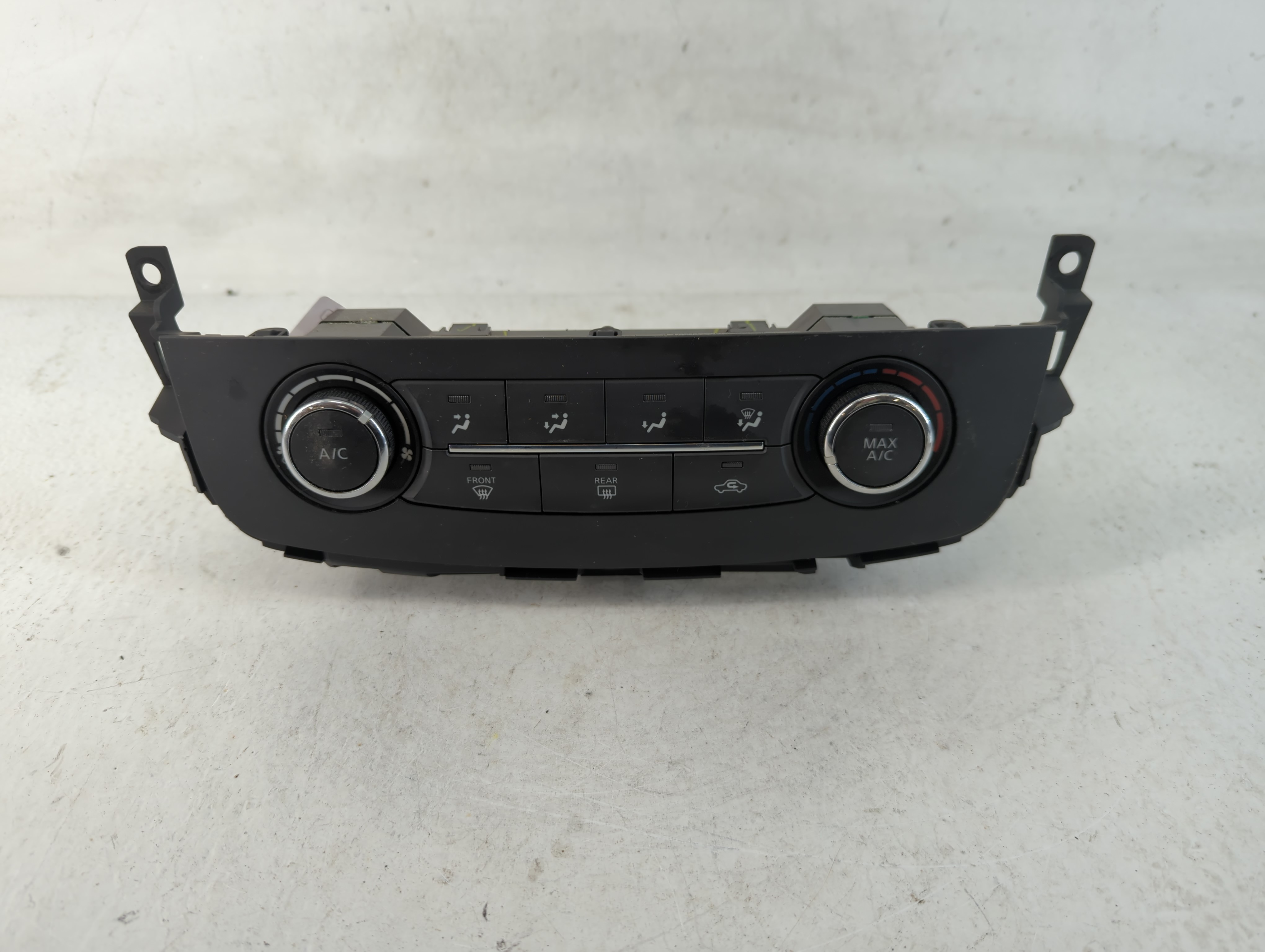Picture of 2016-2018 Nissan Altima Ac Heater Climate Control 275109hs0a 782219