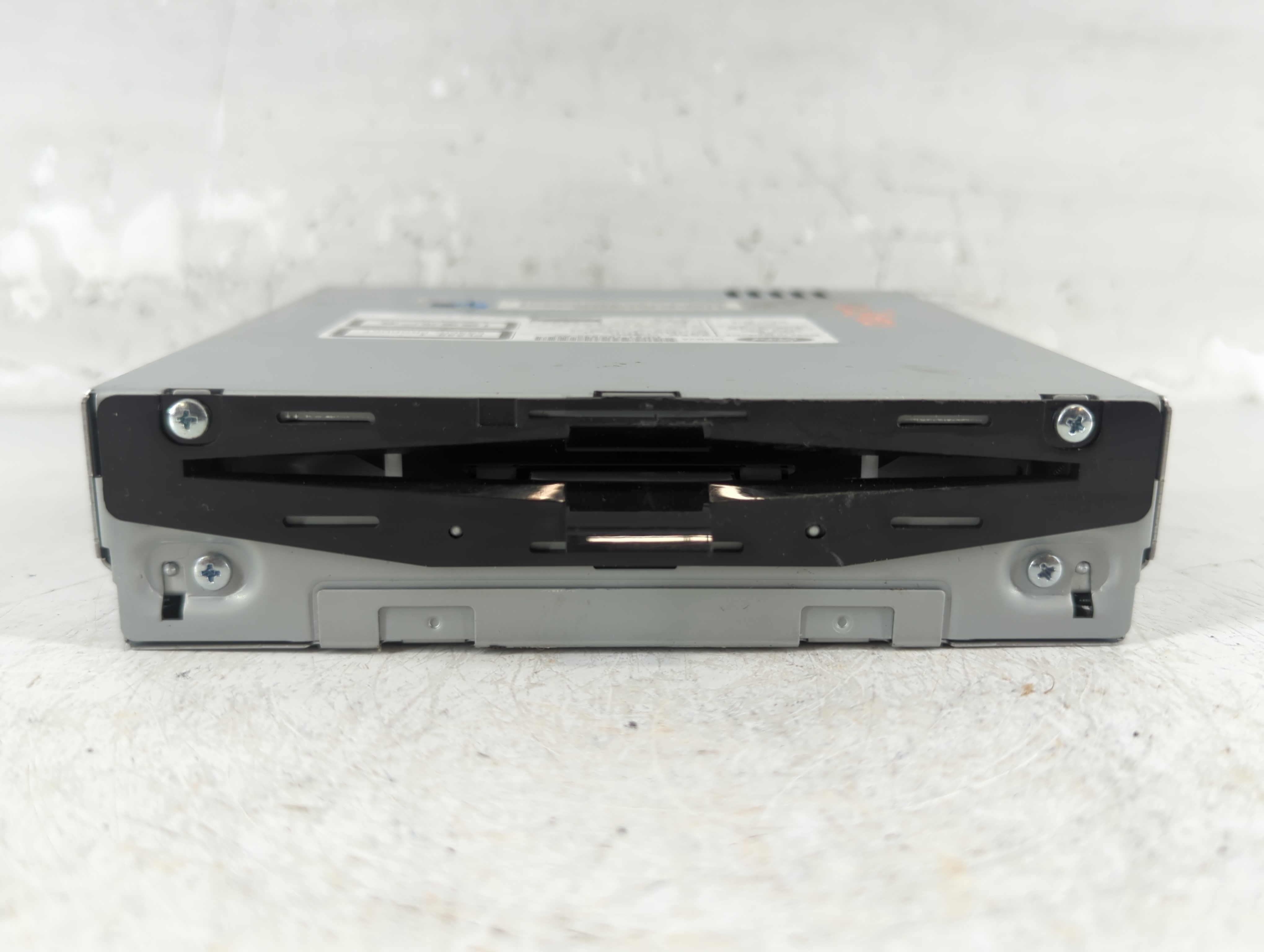 2017 Lincoln Mkz Am Fm Cd Player Radio Receiver 782240 - Oemusedautoparts1.com