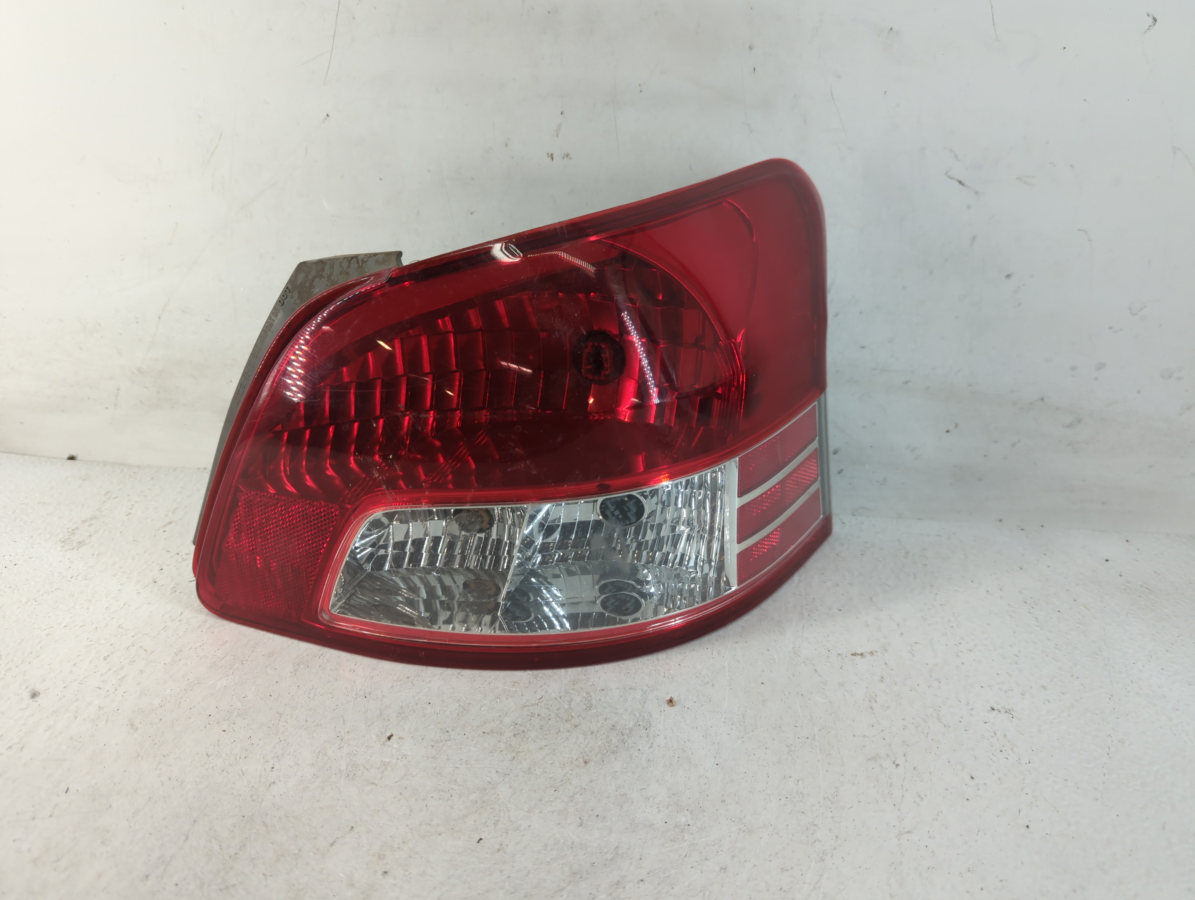 2007-2012 Toyota Yaris Driver Left Side Tail Light Taillight Oem 782246 - Oemusedautoparts1.com