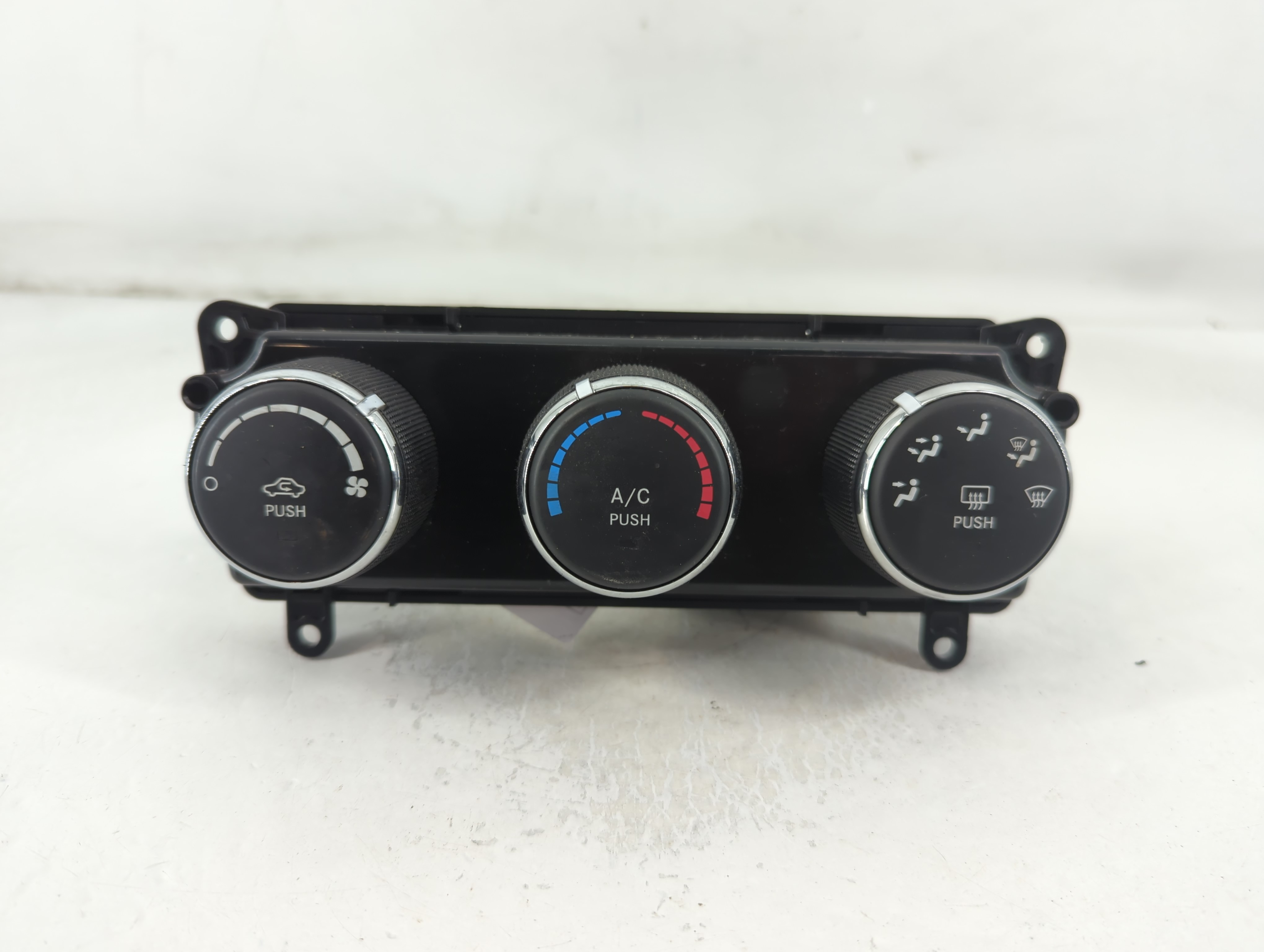2011-2017 Jeep Patriot Ac Heater Climate Control P55111278af 782258 - Oemusedautoparts1.com