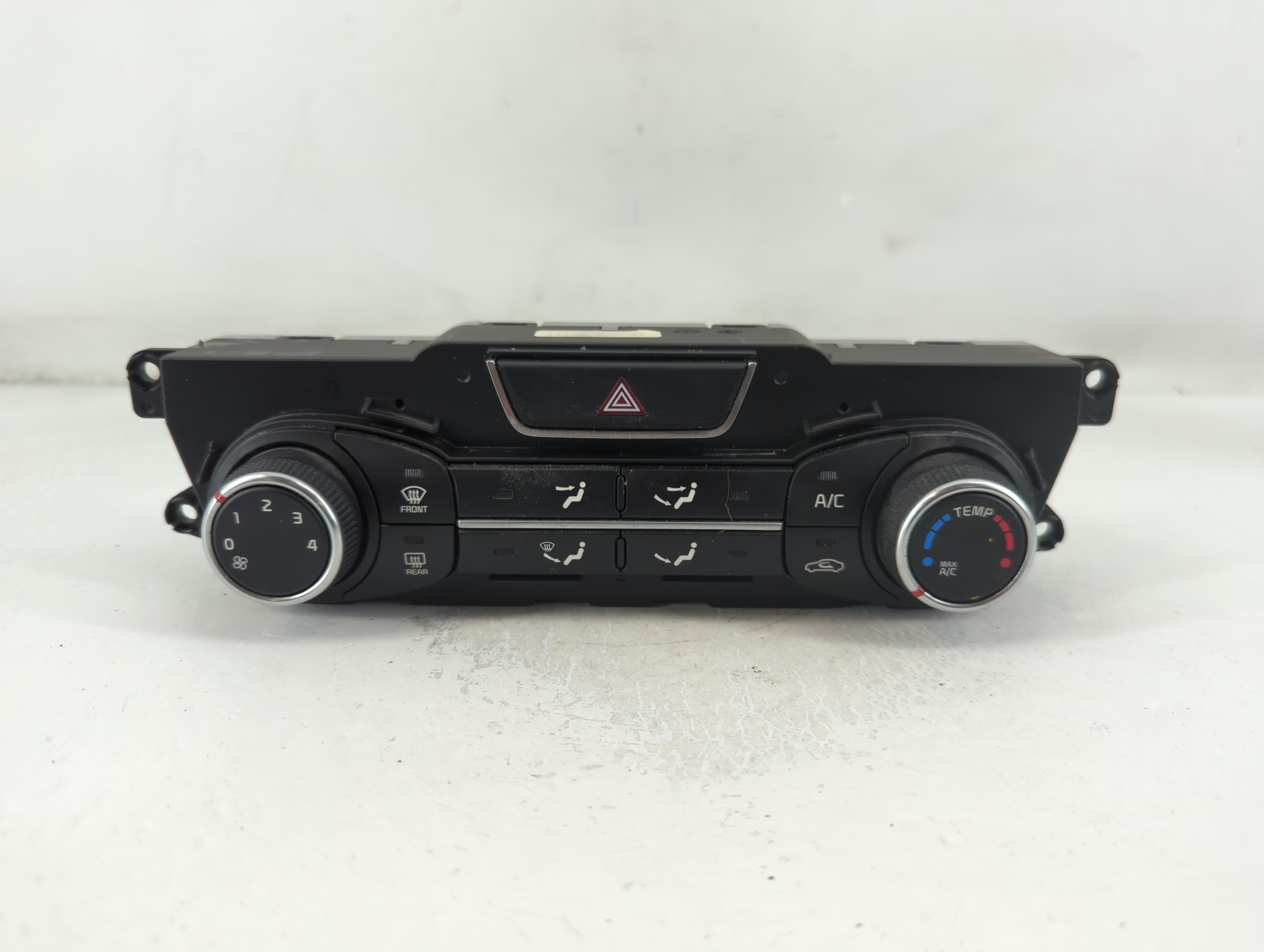 Picture of 2014-2015 Kia Optima Ac Heater Climate Control 97250-2tle0 782311