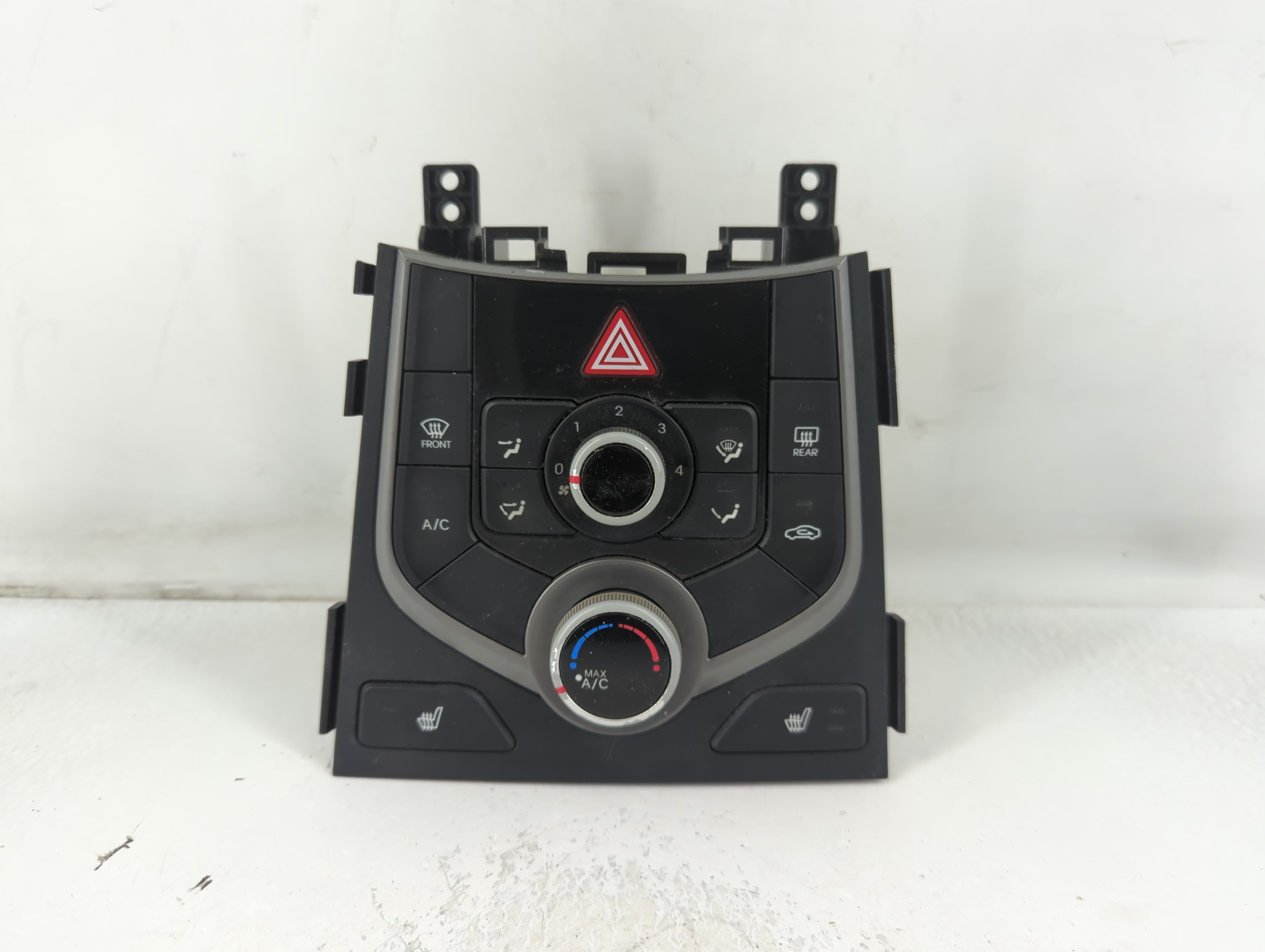 Picture of 2014-2016 Hyundai Elantra Ac Heater Climate Control Temperature Oem 782318