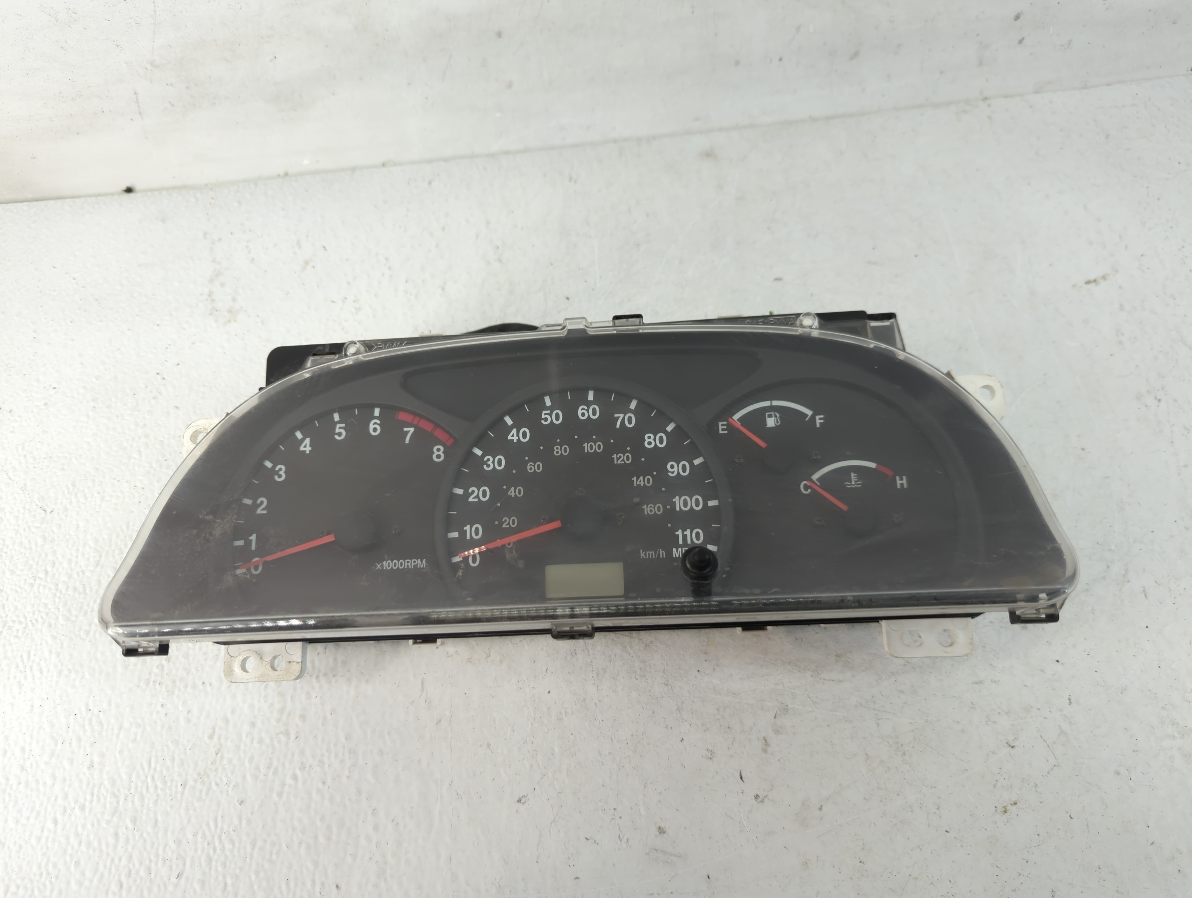 2002 Suzuki Xl-7 Speedometer Instrument Cluster Gauges 782323 - Oemusedautoparts1.com