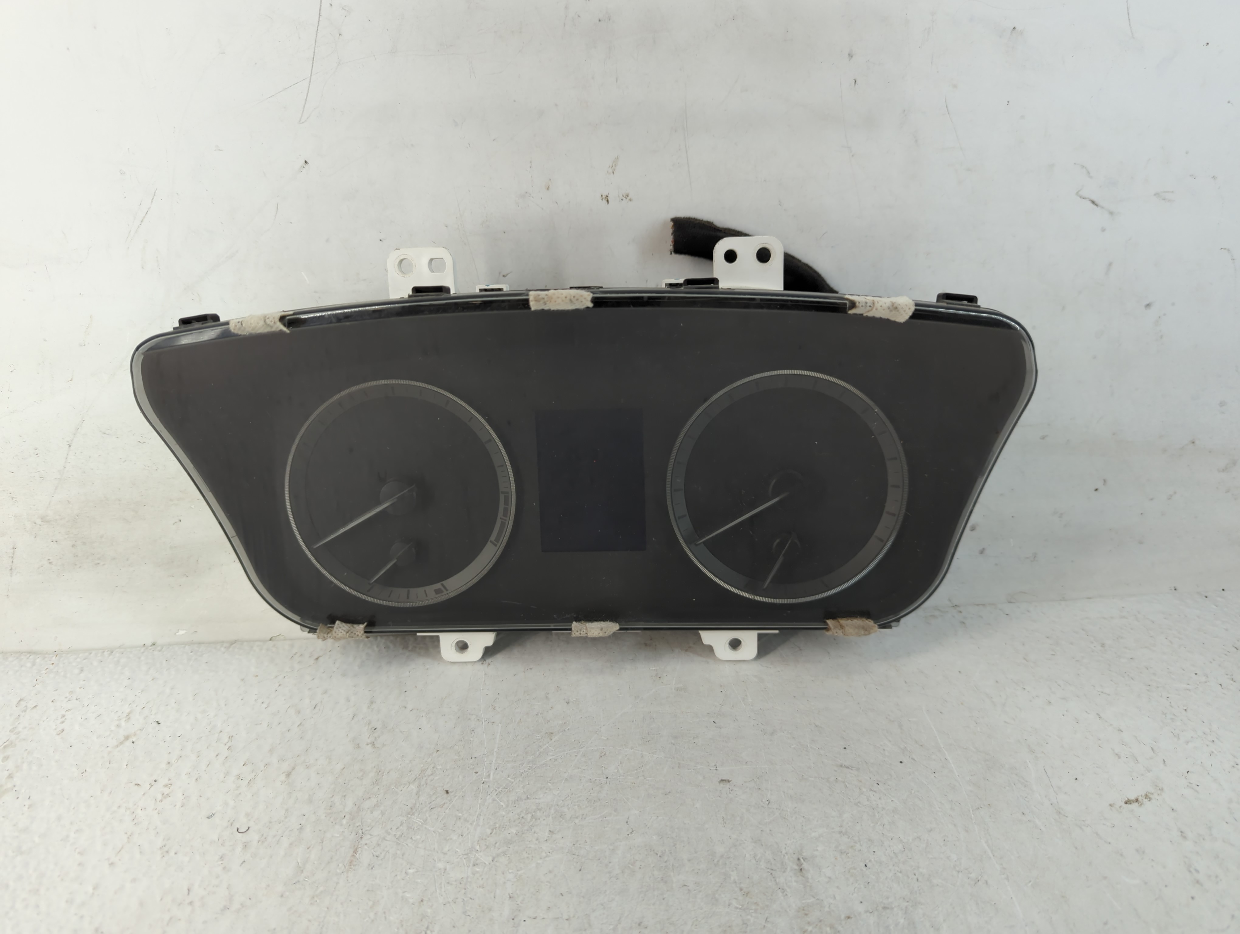 2015-2015 Hyundai Sonata Speedometer Instrument Cluster Gauges 782363 - Oemusedautoparts1.com
