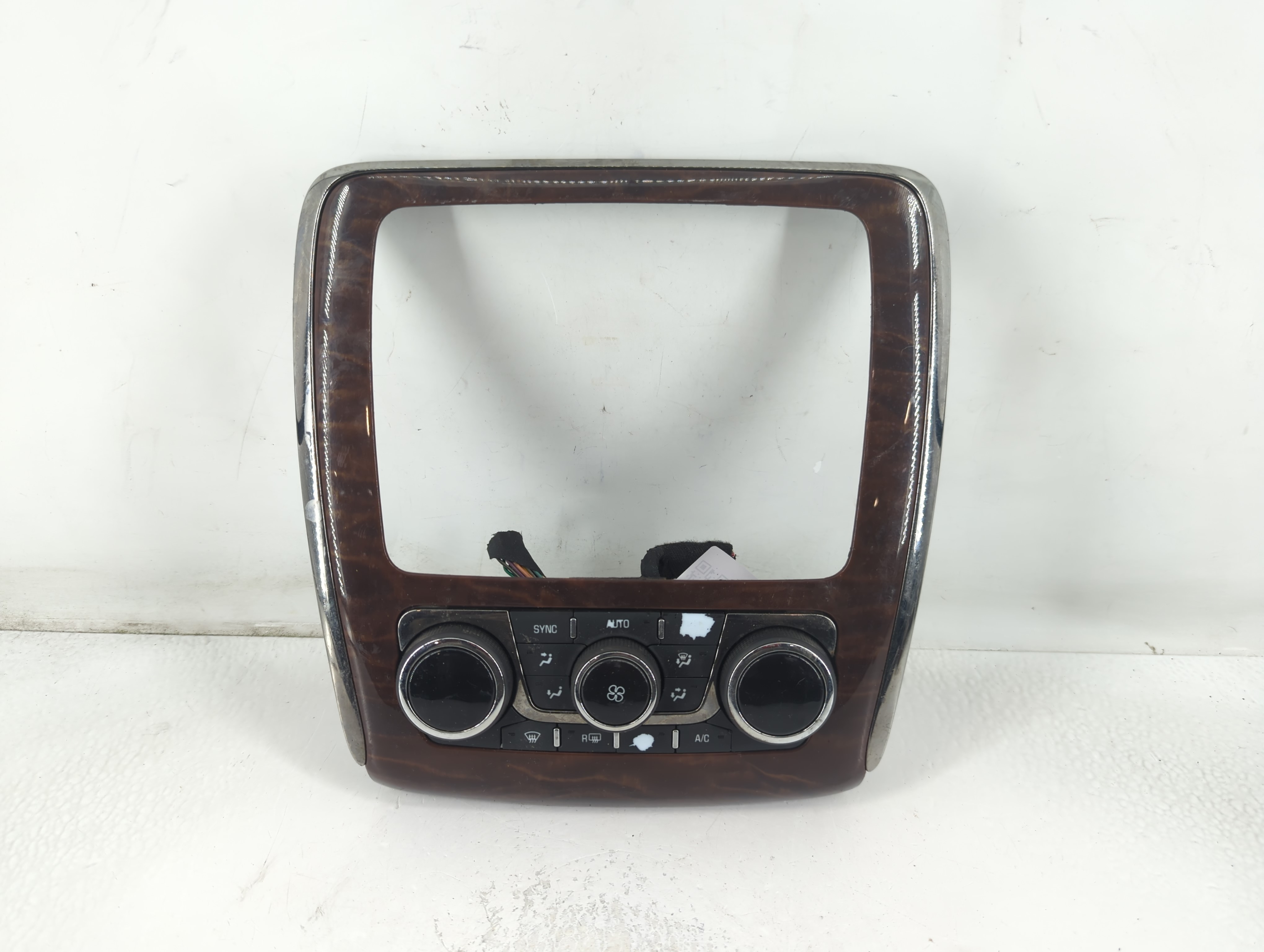 2013-2017 Buick Enclave Ac Heater Climate Control 23140662 782371 - Oemusedautoparts1.com