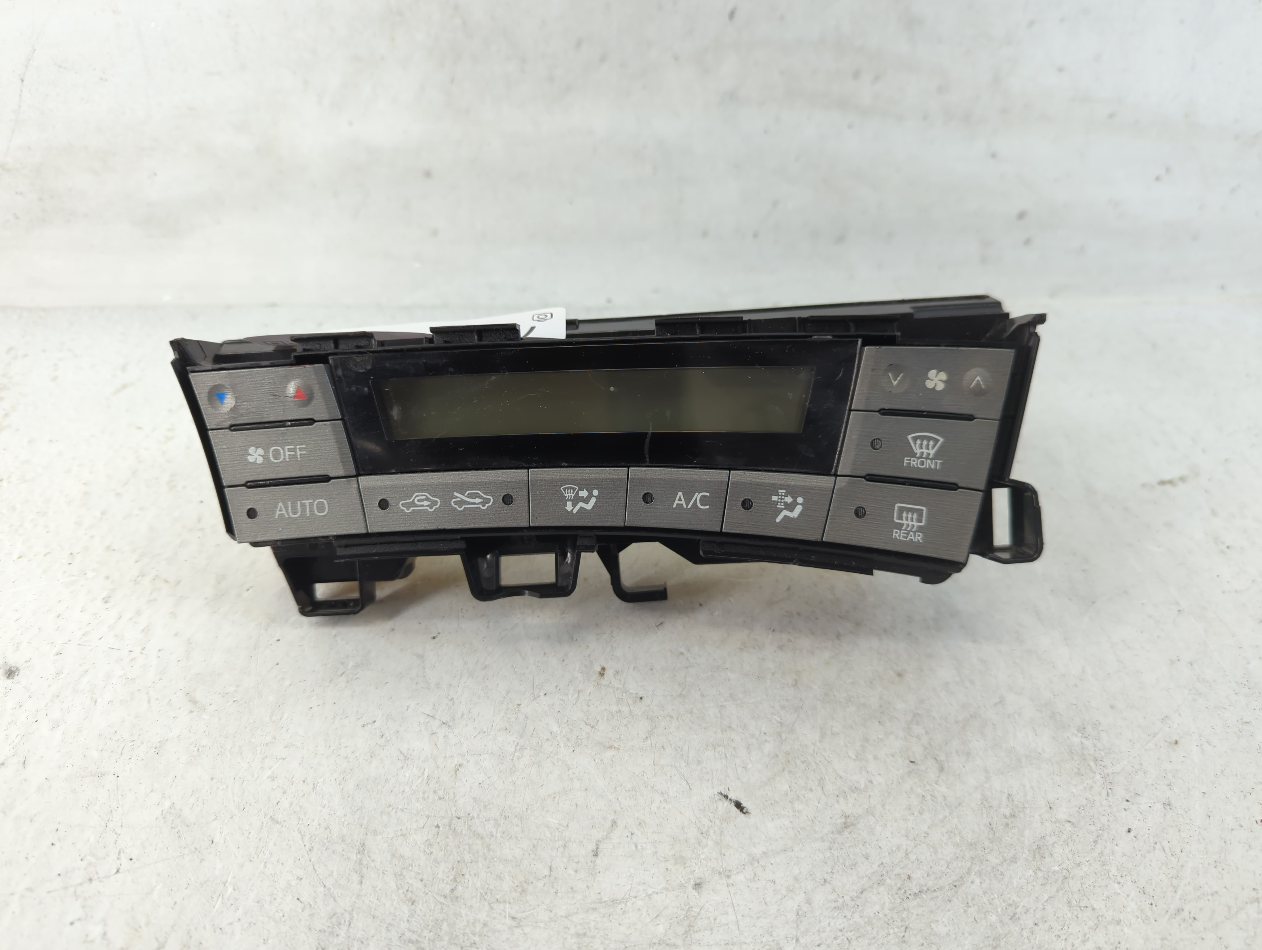 2013-2015 Toyota Prius Ac Heater Climate Control 75d726 782478 - Oemusedautoparts1.com