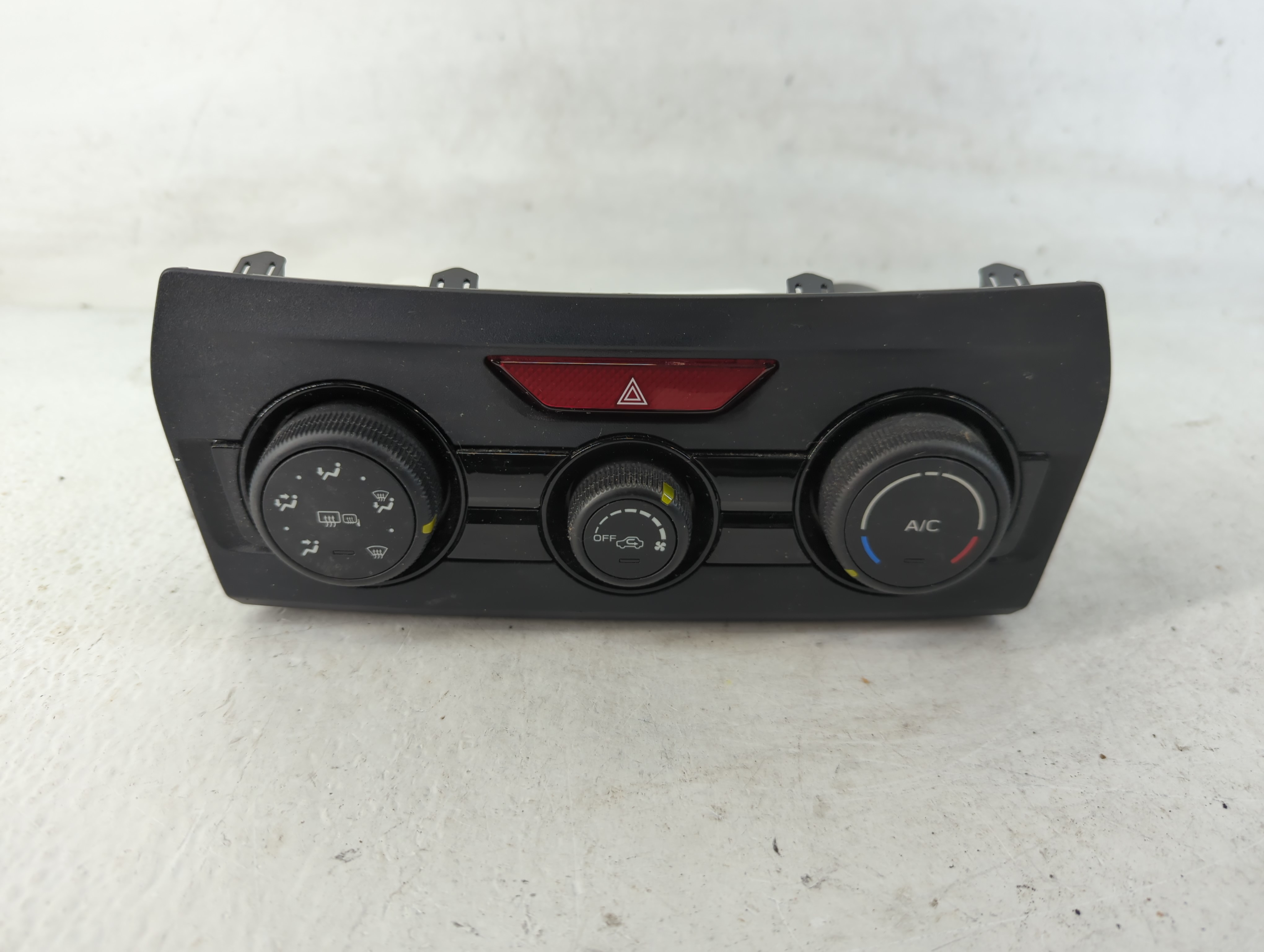 2017-2022 Subaru Impreza Ac Heater Climate Control Temperature Oem 782503 - Oemusedautoparts1.com