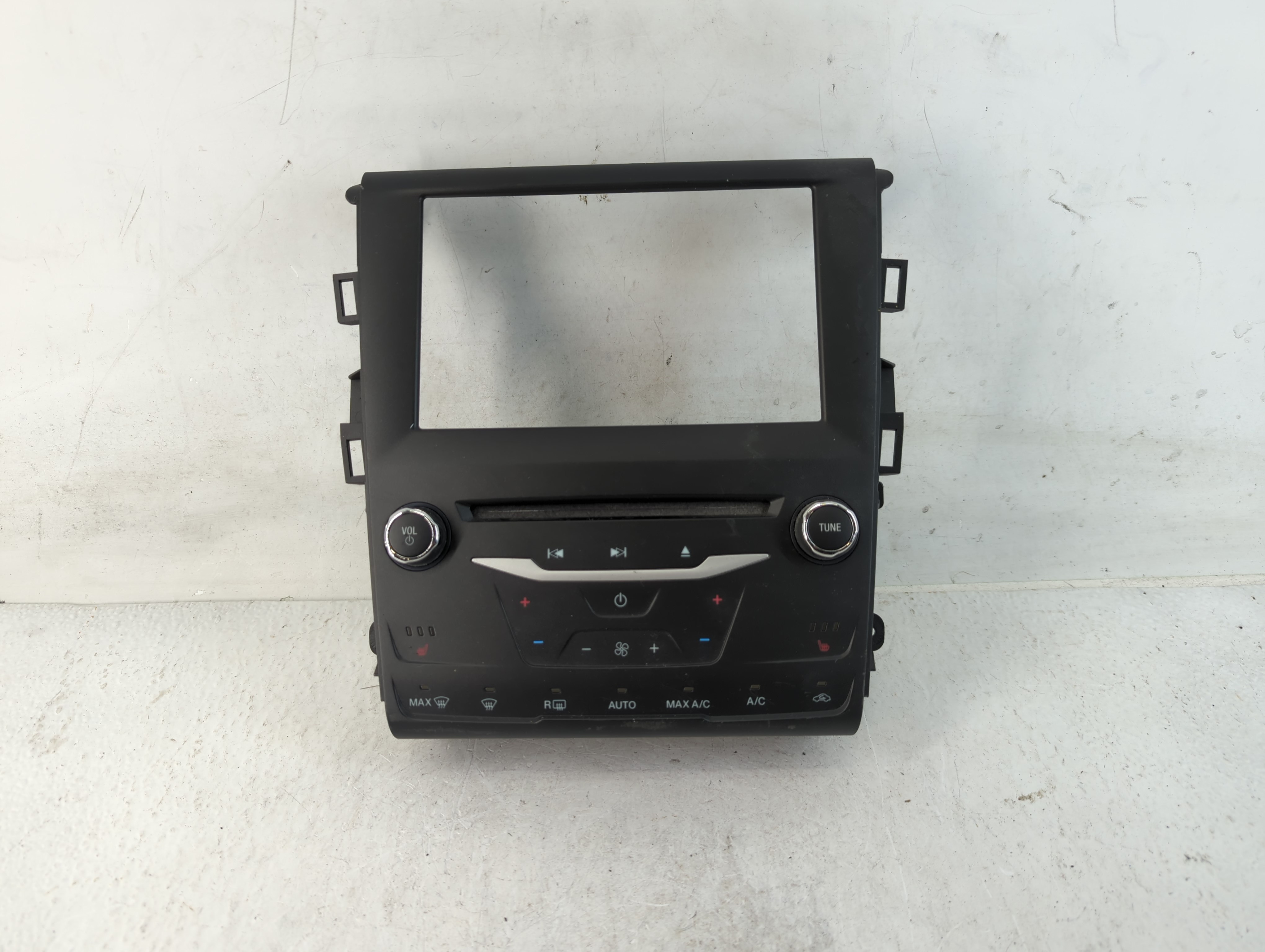 2015-2015 Ford Fusion Radio Control Panel 782506 - Oemusedautoparts1.com