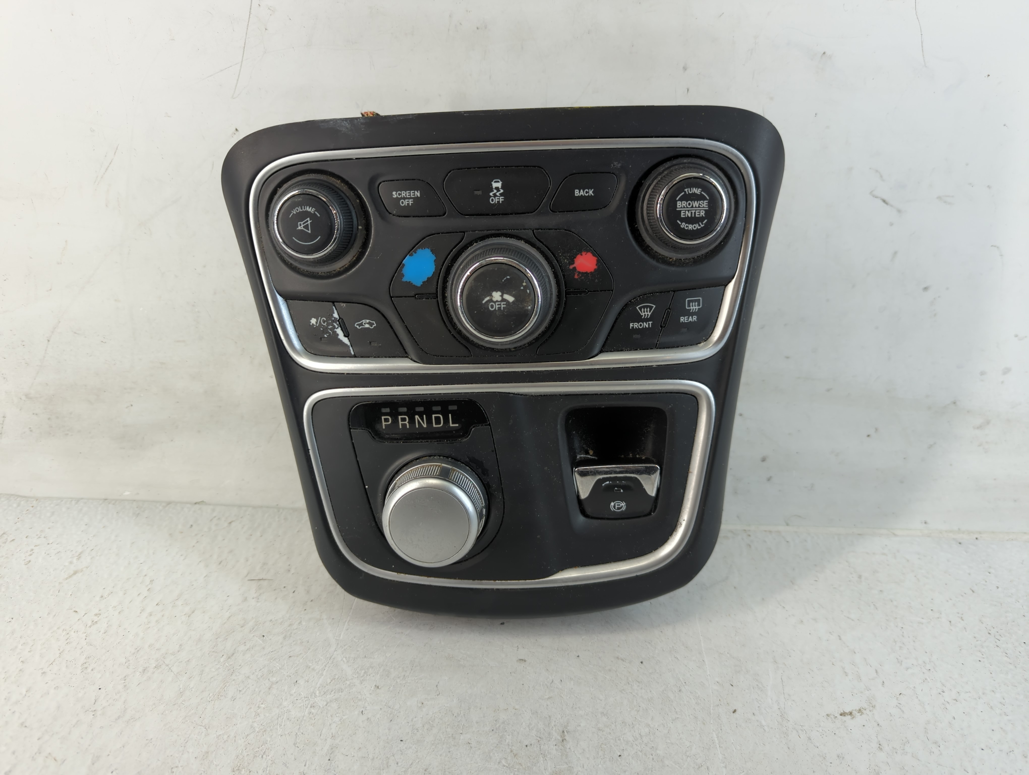2016-2017 Chrysler 200 Ac Heater Climate Control 68270685ab 782509 - Oemusedautoparts1.com