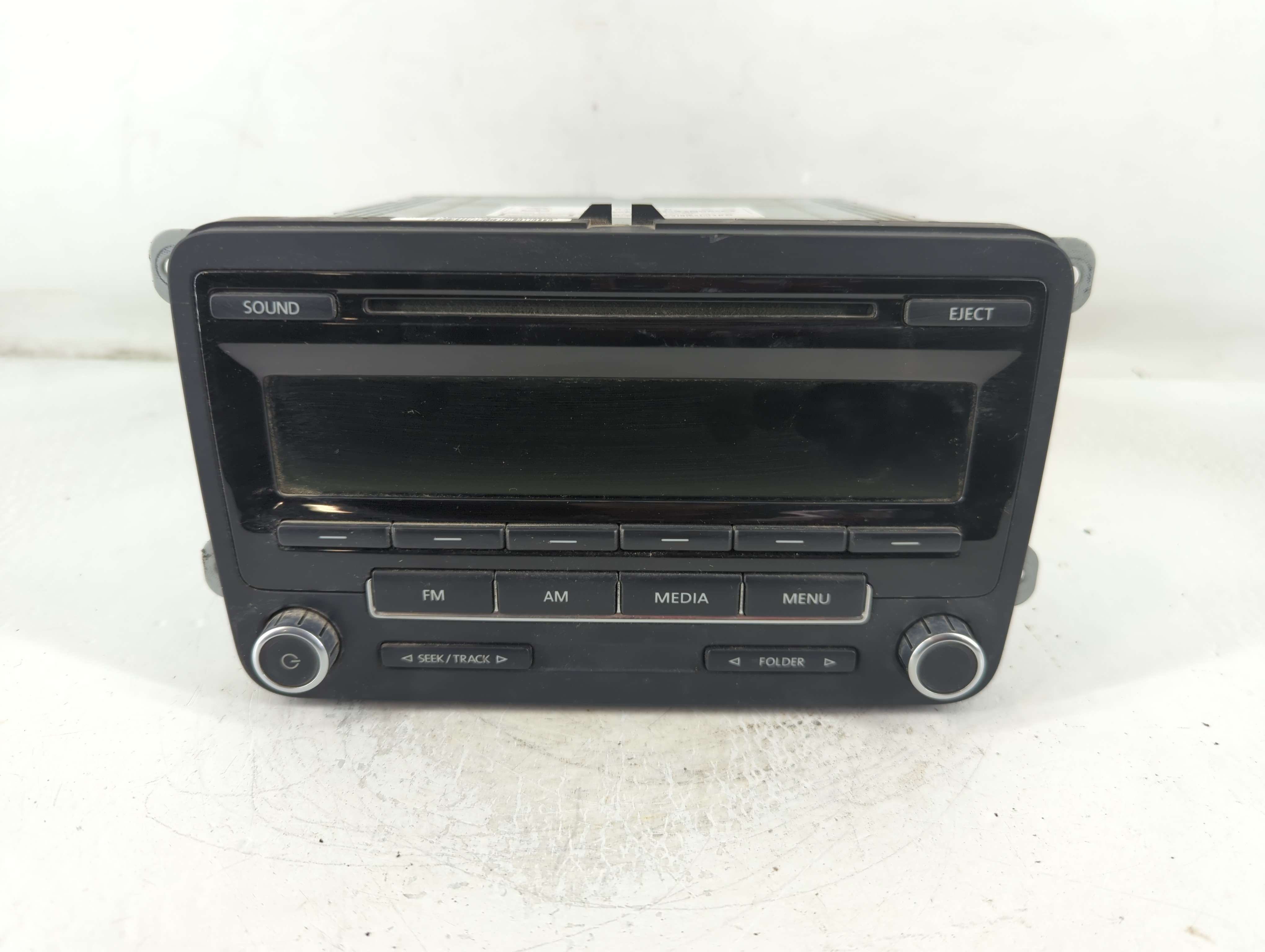 2012-2015 Volkswagen Passat Am Fm Cd Player Radio Receiver 782595 - Oemusedautoparts1.com