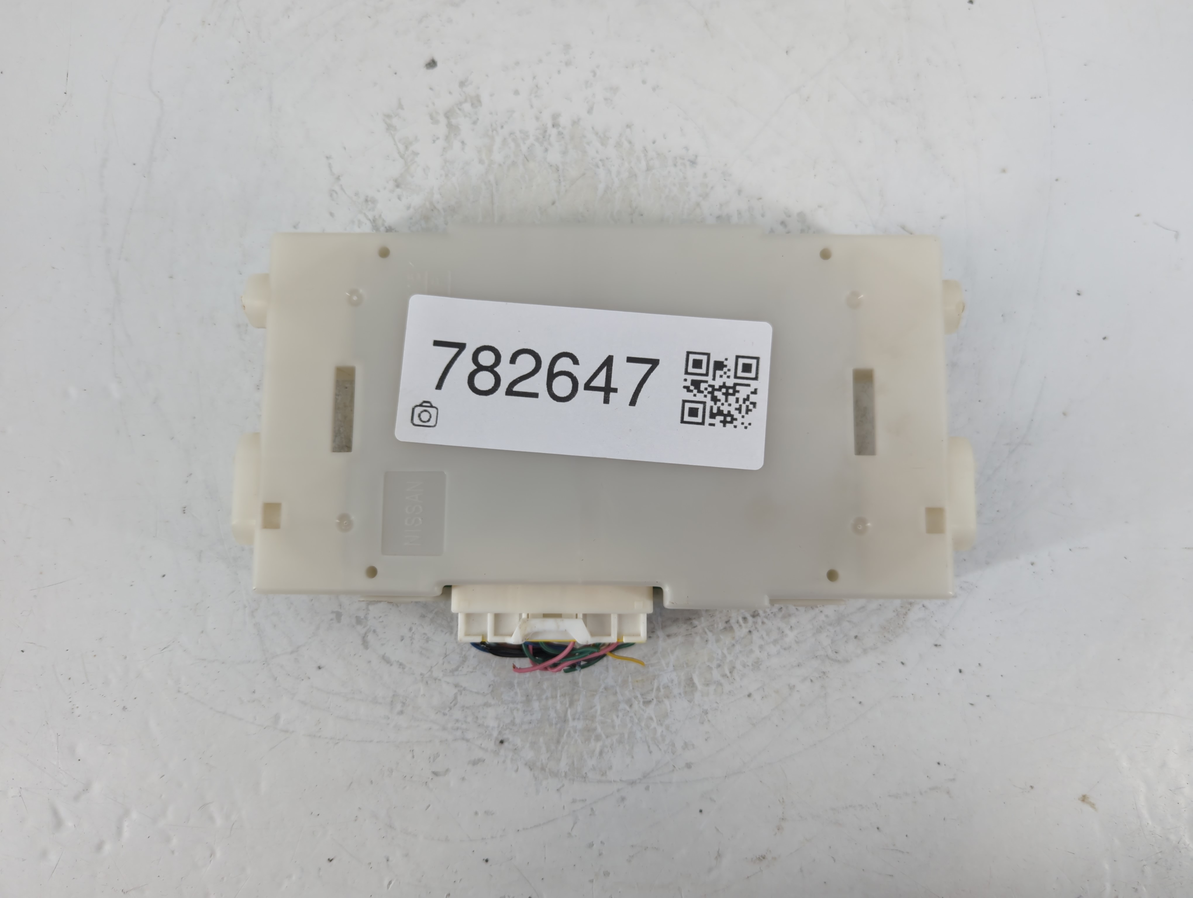 2014-2015 Nissan Altima Chassis Control Module Ccm Bcm Body Control 782647 - Oemusedautoparts1.com