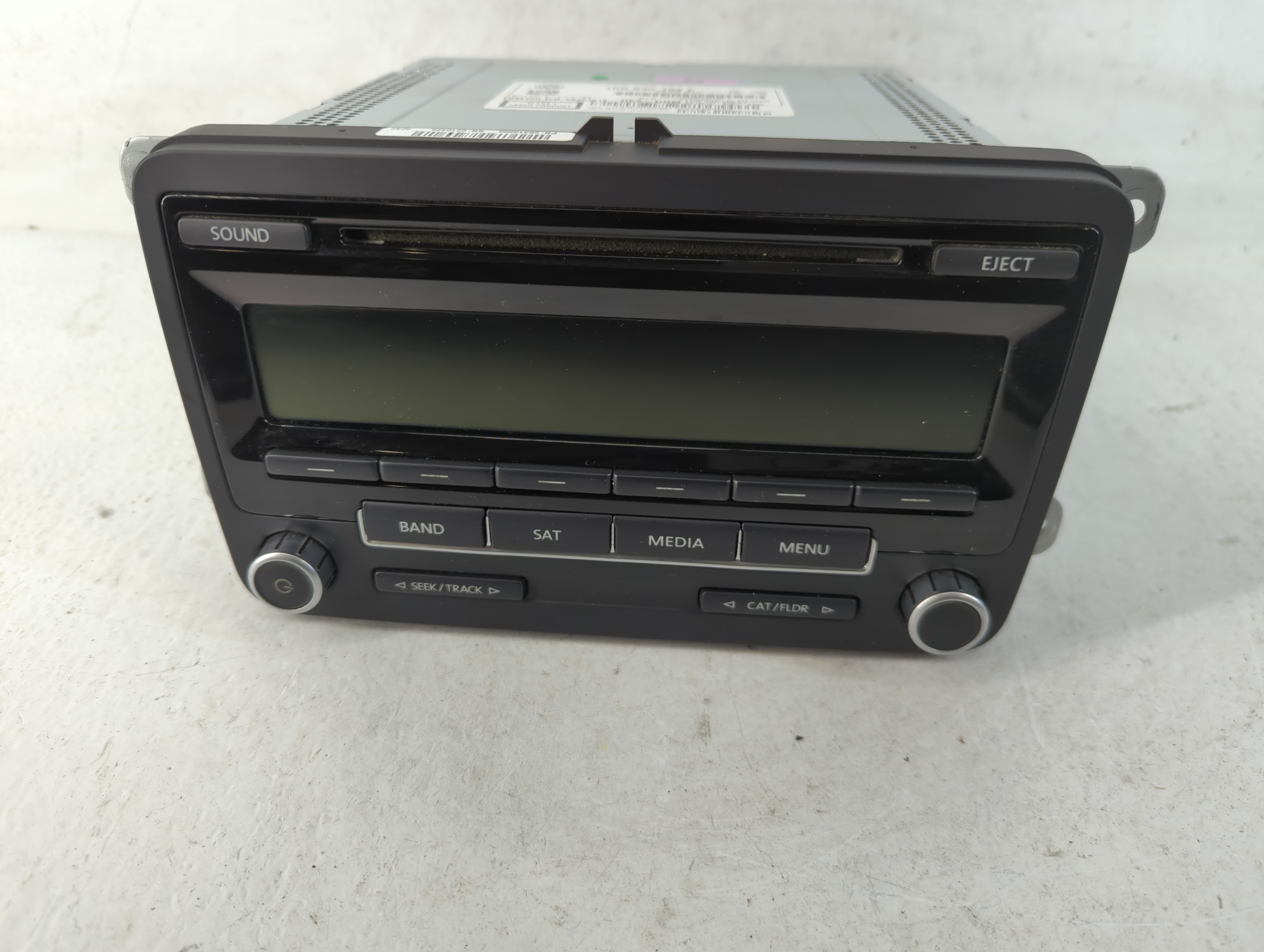Picture of 2011-2014 Volkswagen Jetta Am Fm Cd Player Radio Receiver 782668