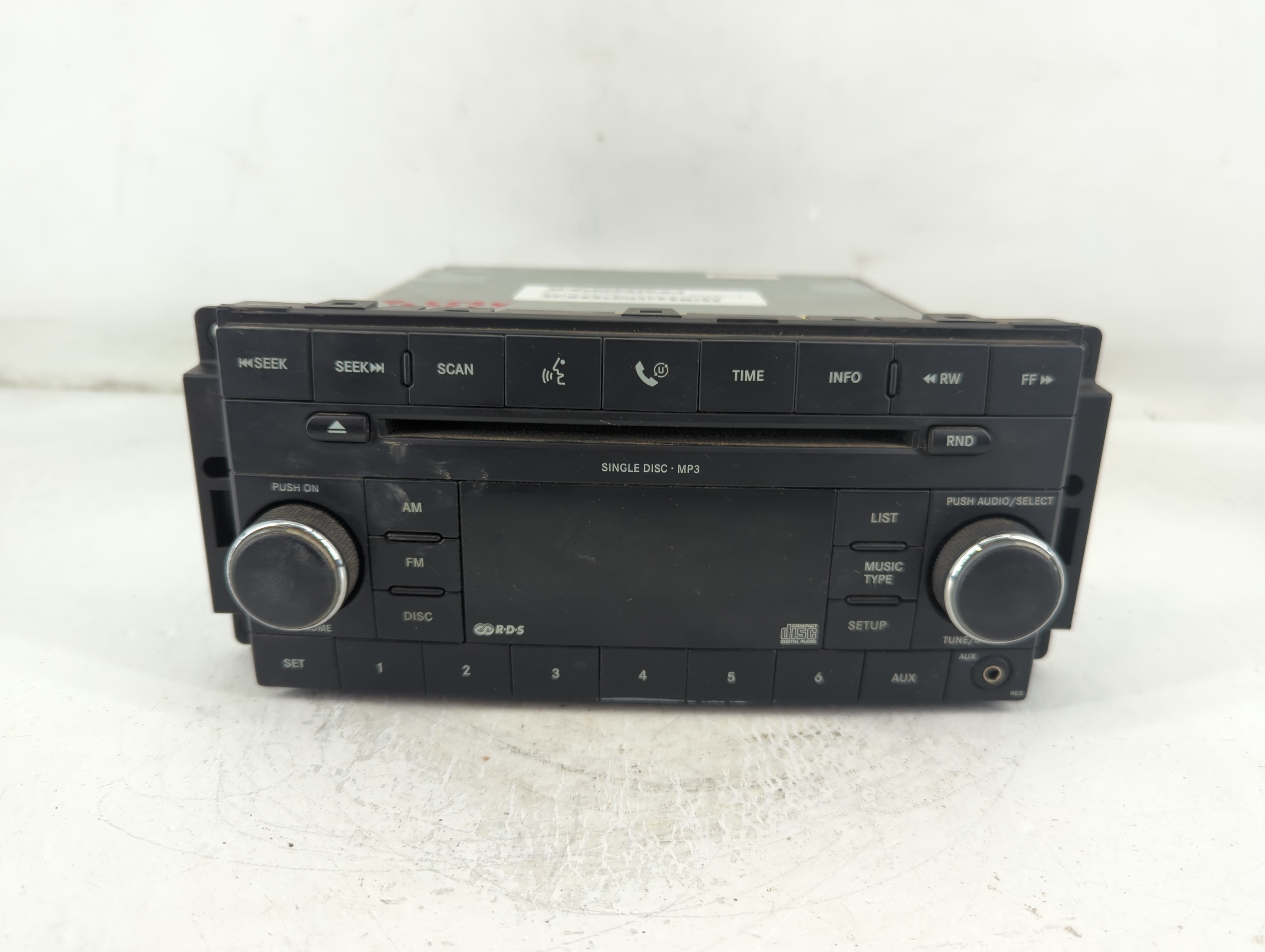 2008-2010 Dodge Dakota Am Fm Cd Player Radio Receiver 782714 - Oemusedautoparts1.com