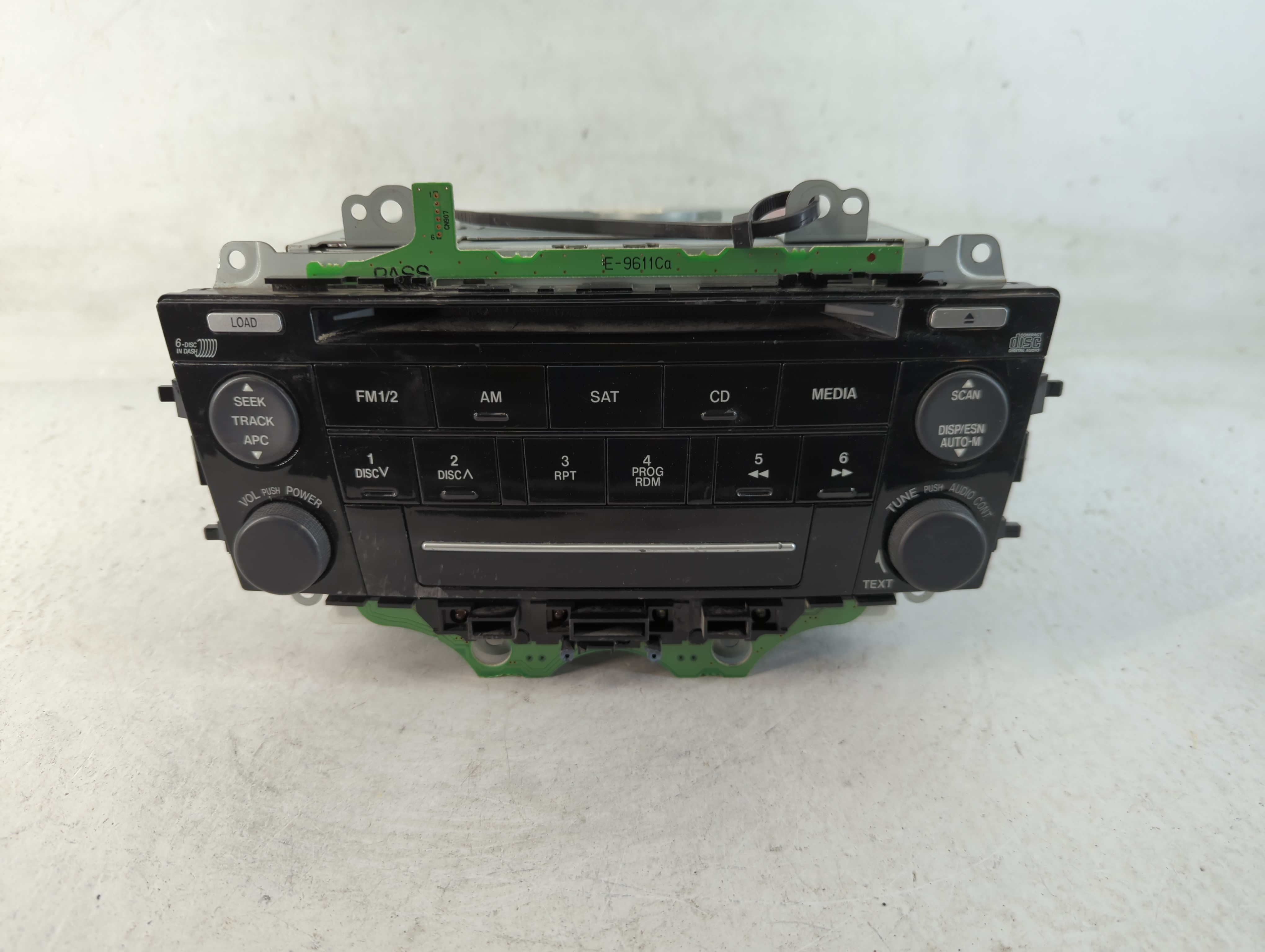 Picture of 2006-2008 Mazda 6 Am Fm Cd Player Radio Receiver 782759