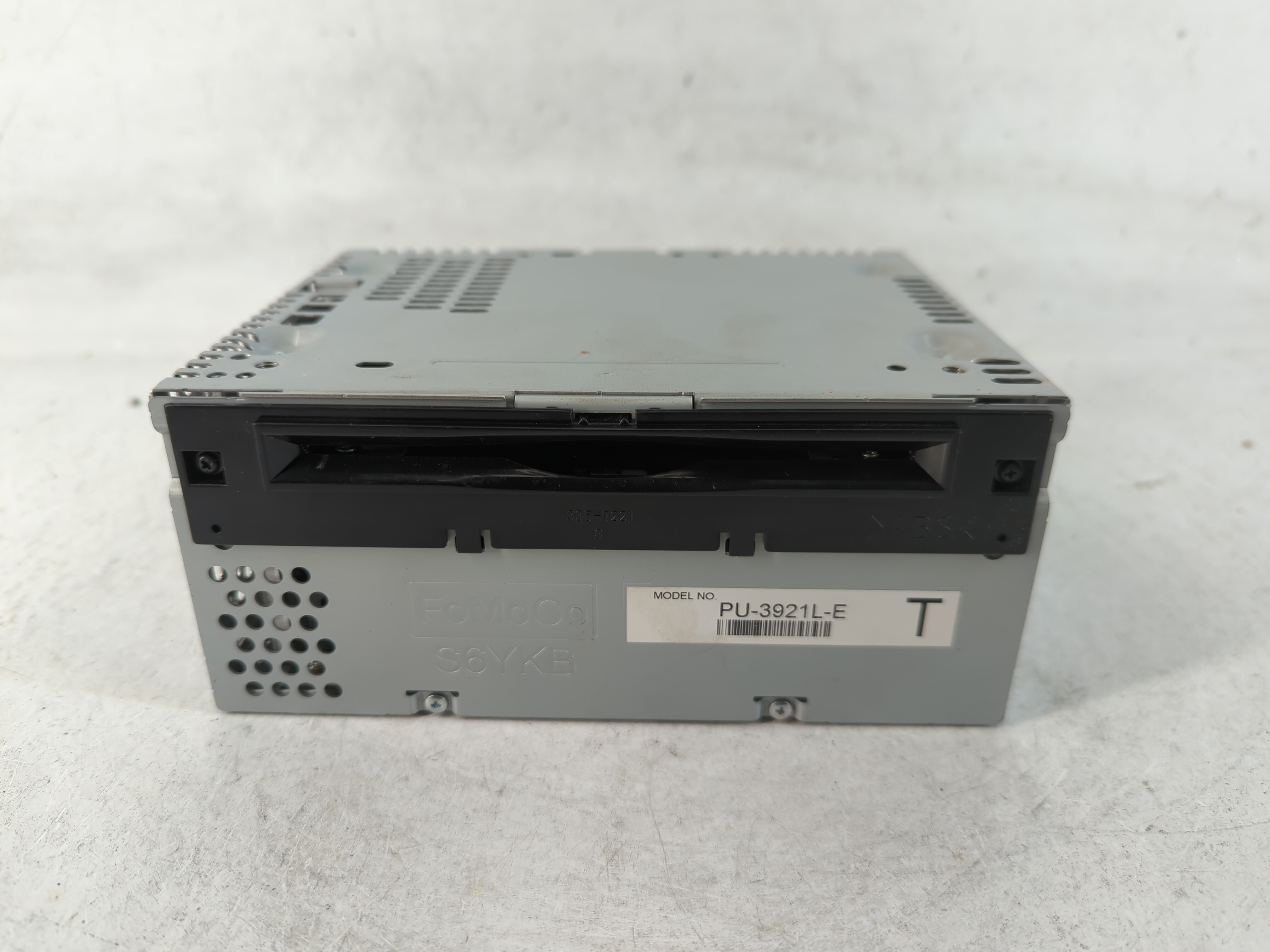 2018 Ford Explorer Am Fm Cd Player Radio Receiver 782792 - Oemusedautoparts1.com