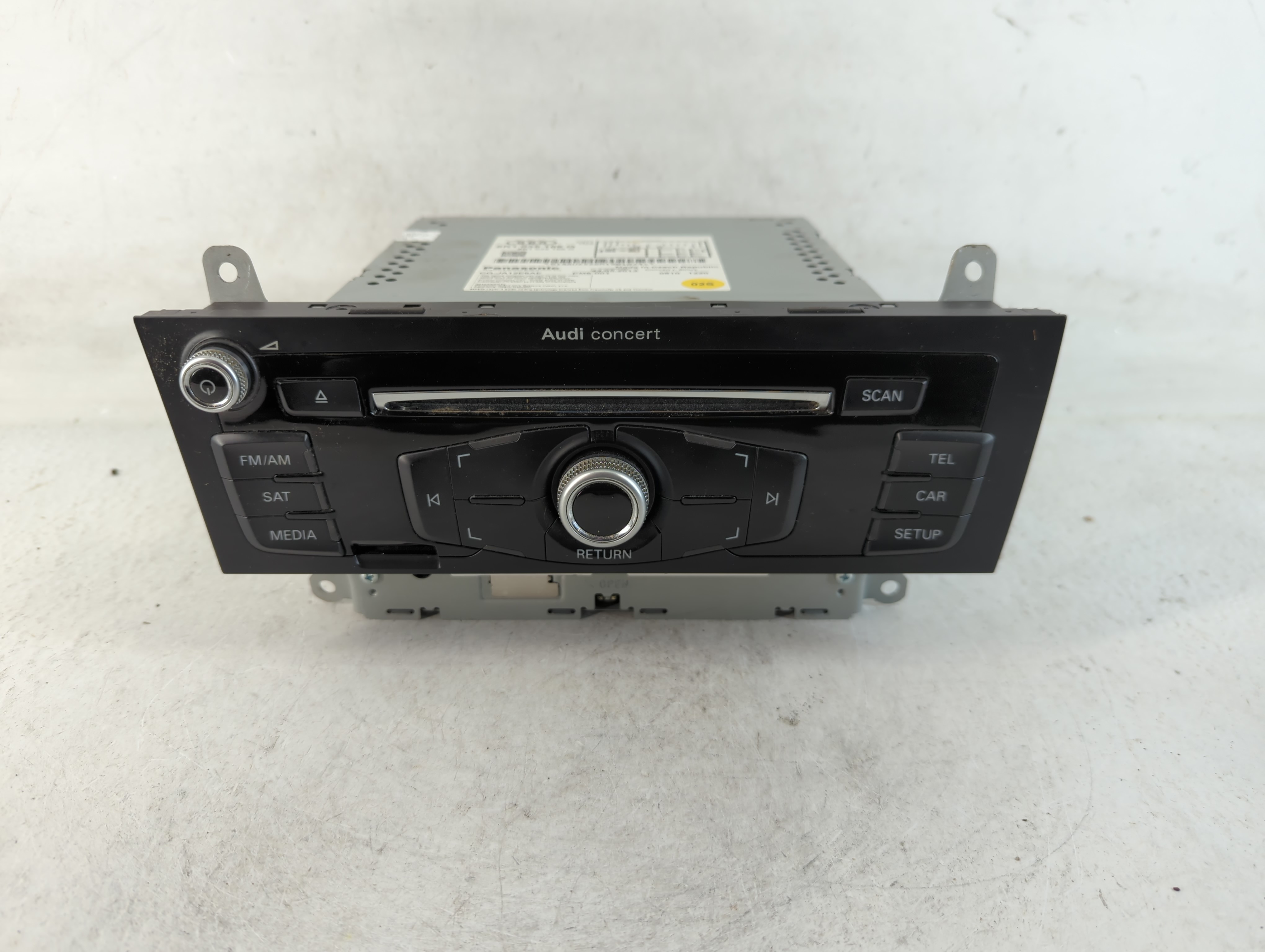 2013-2016 Audi A4 Am Fm Cd Player Radio Receiver 782794 - Oemusedautoparts1.com
