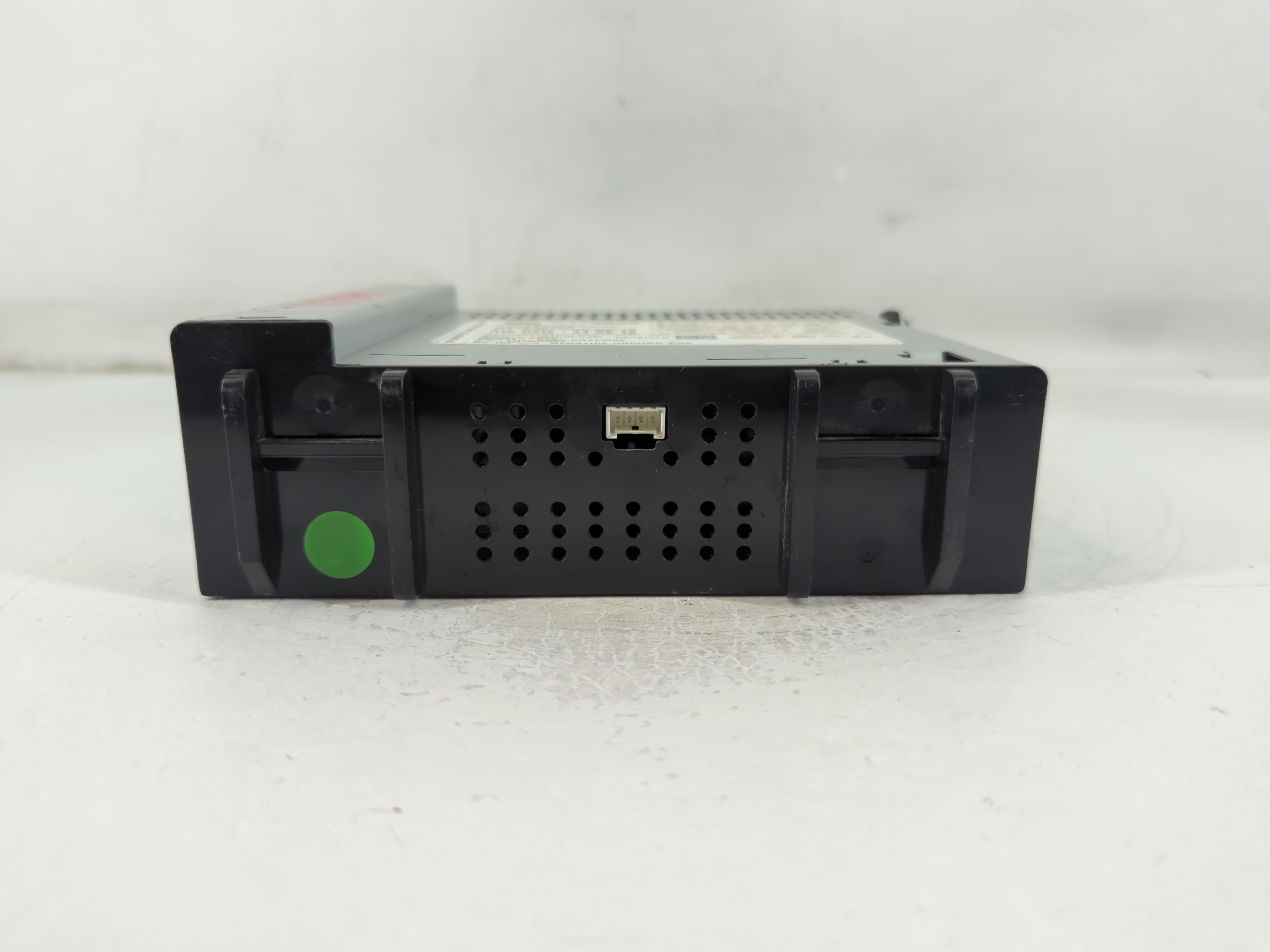 2016-2016 Chevrolet Spark Am Fm Cd Player Radio Receiver 782962 - Oemusedautoparts1.com